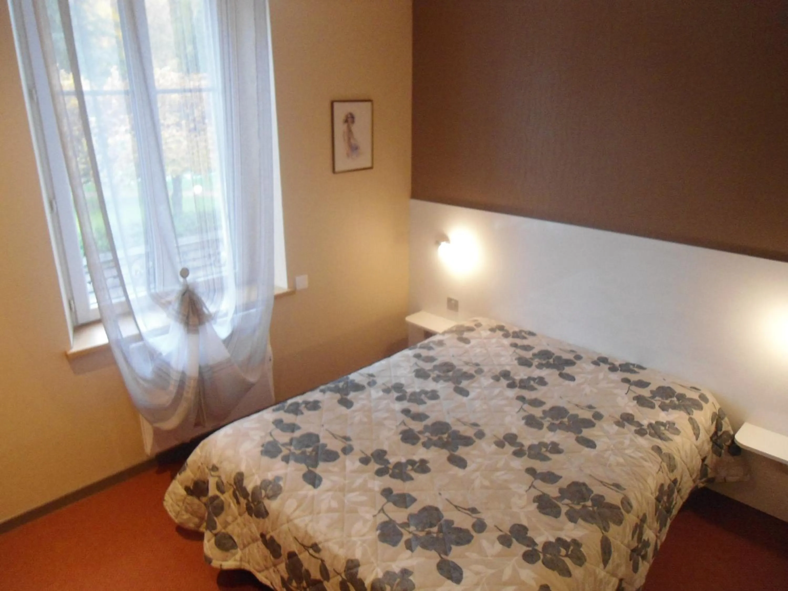 Bed in Hôtel Des Vosges