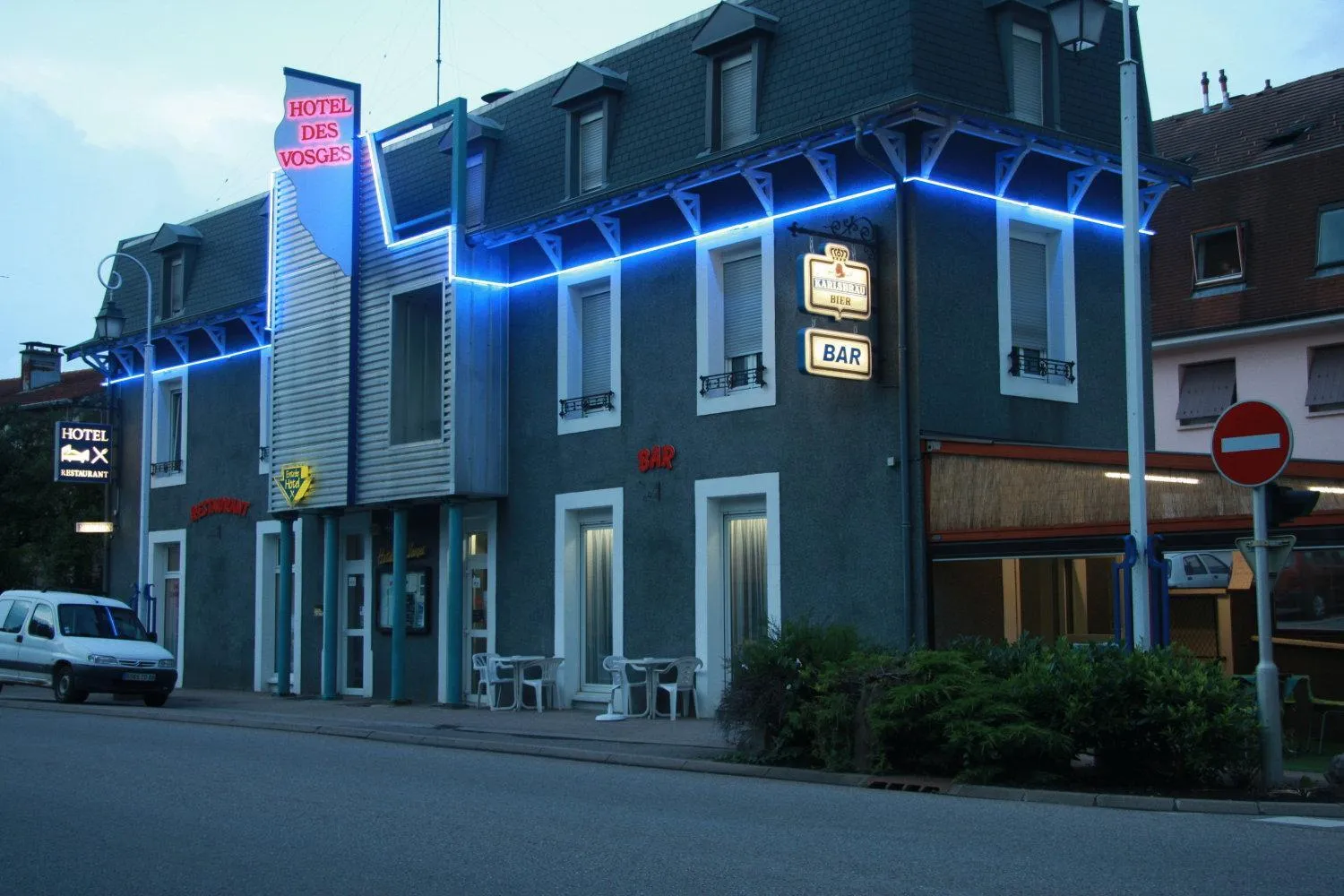 Property building in Hôtel Des Vosges