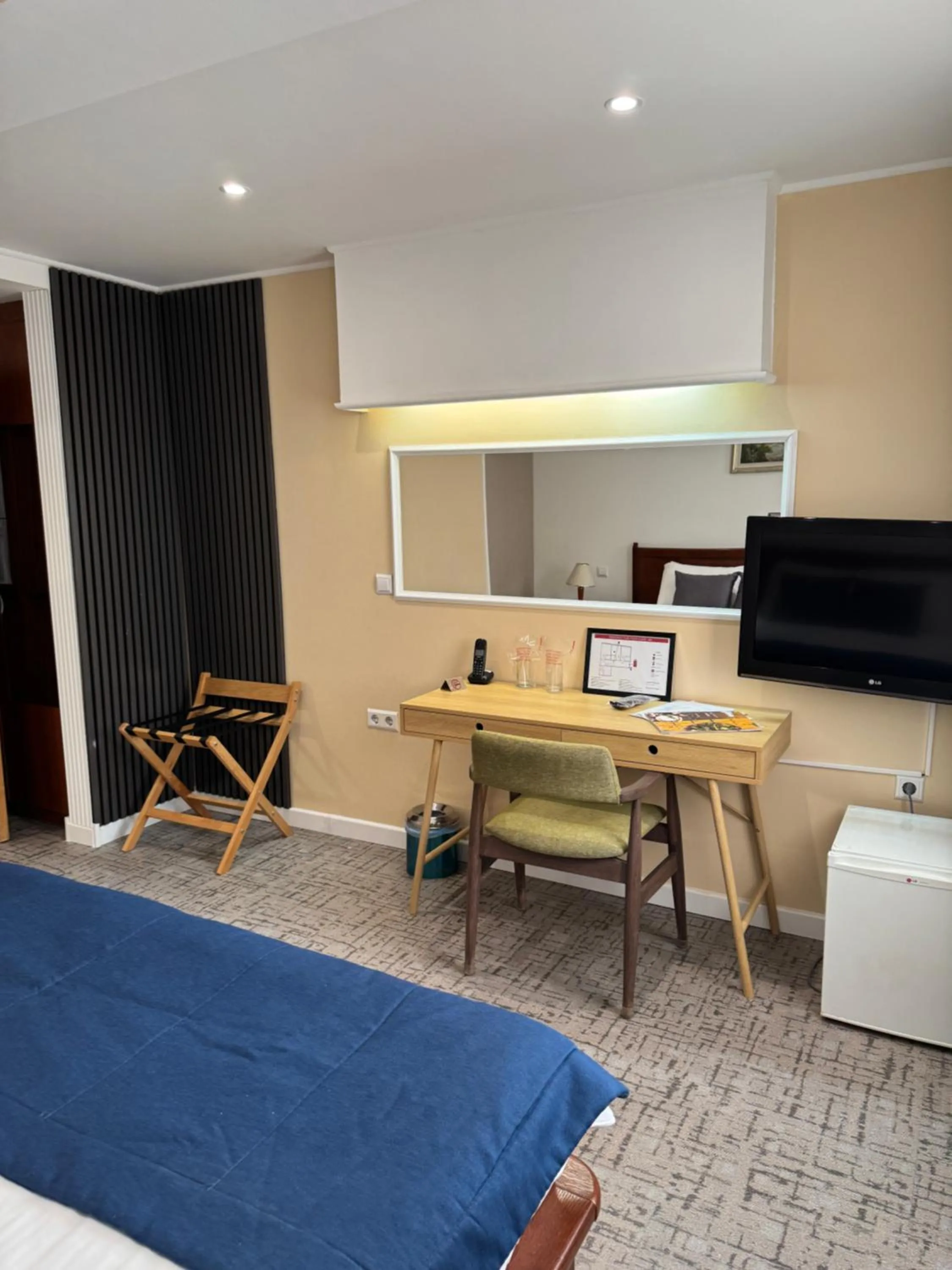 Bedroom, Bed in Hotel Astra