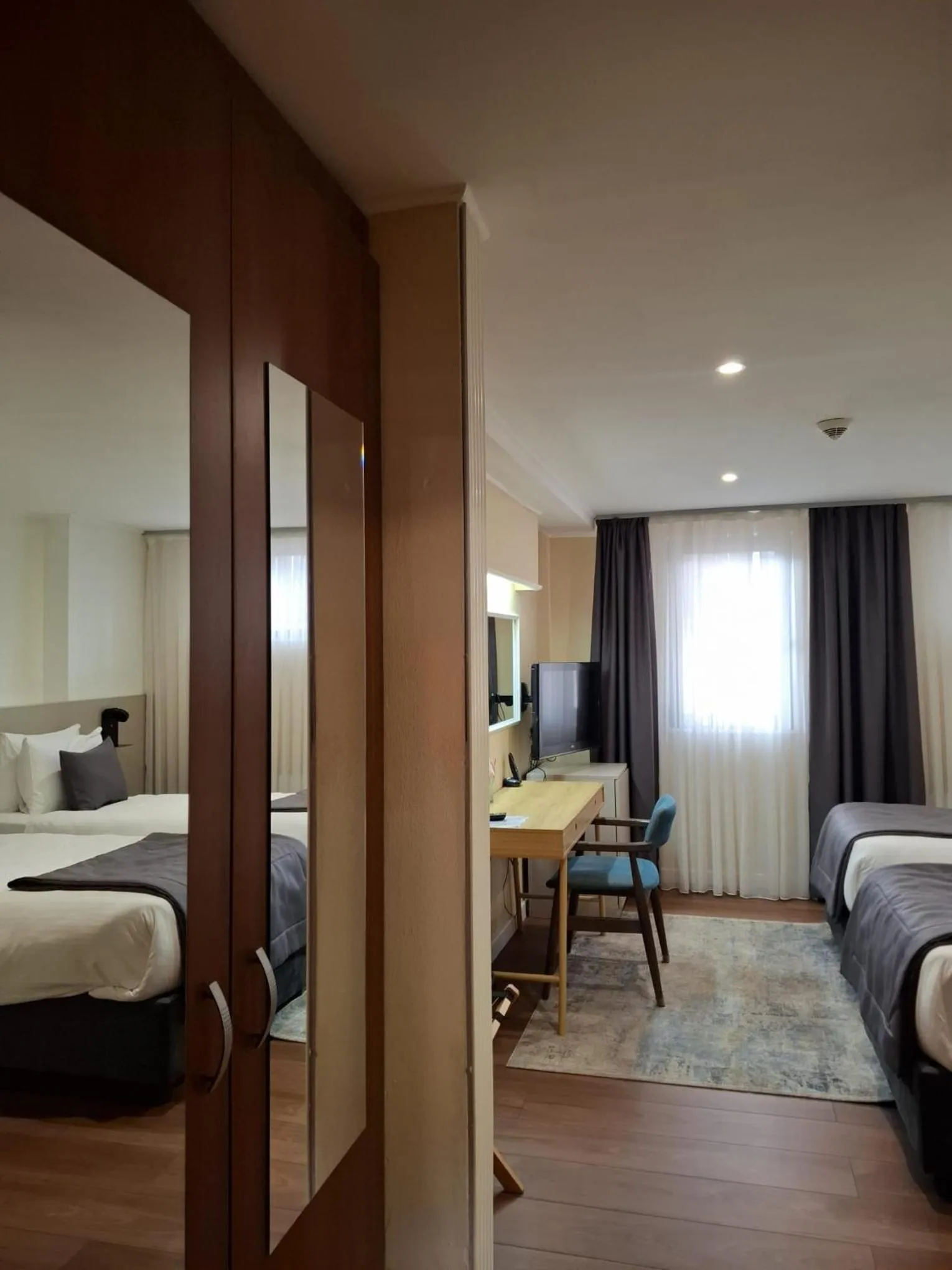 Bedroom, Bed in Hotel Astra