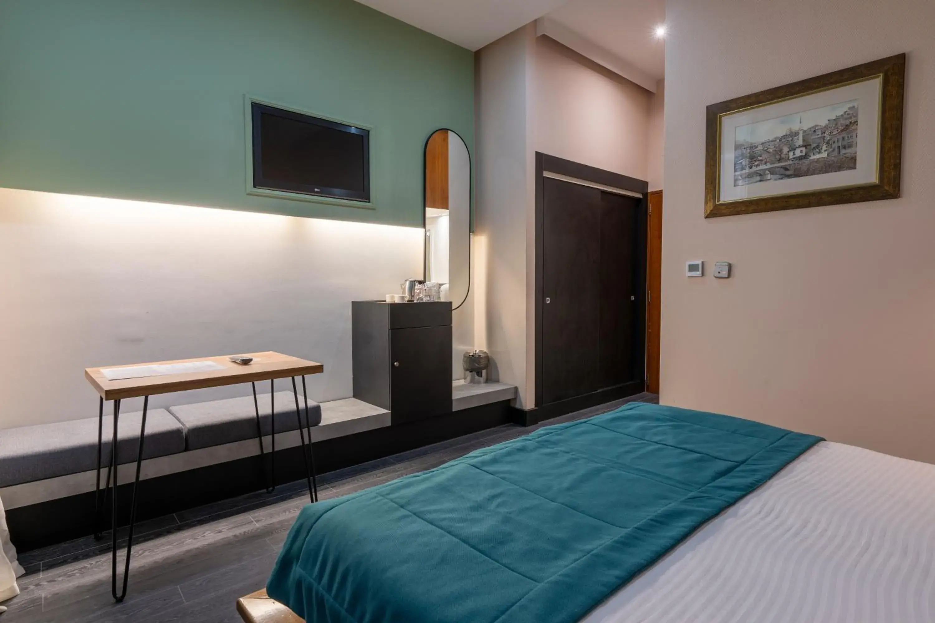 Bedroom, Bed in Hotel Astra Bedroom, Bed in Hotel Astra