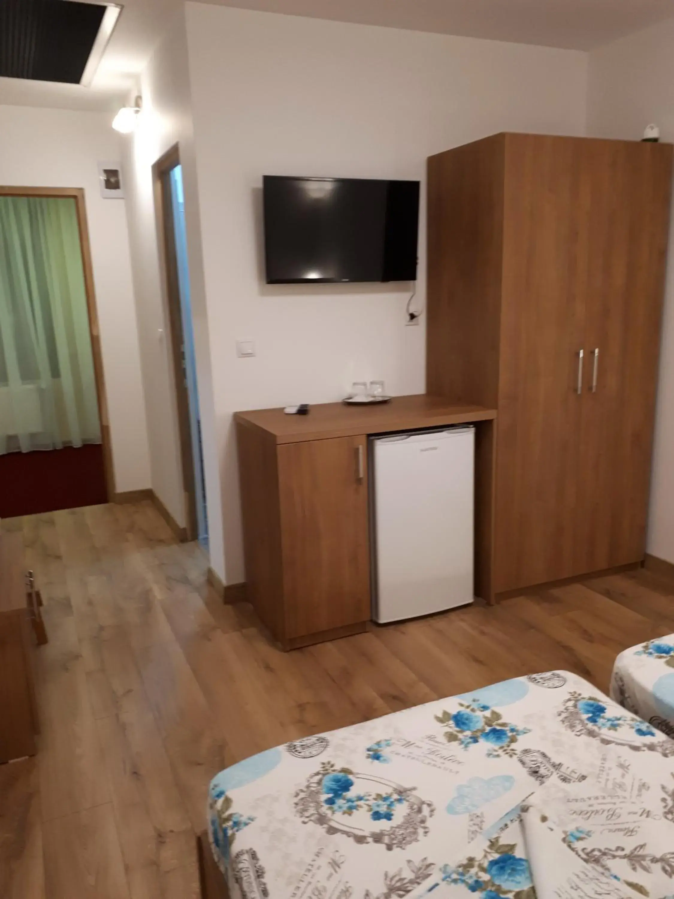 Superior Double Room in Casa Pozitiv Relax Superior Double Room in Casa Pozitiv Relax