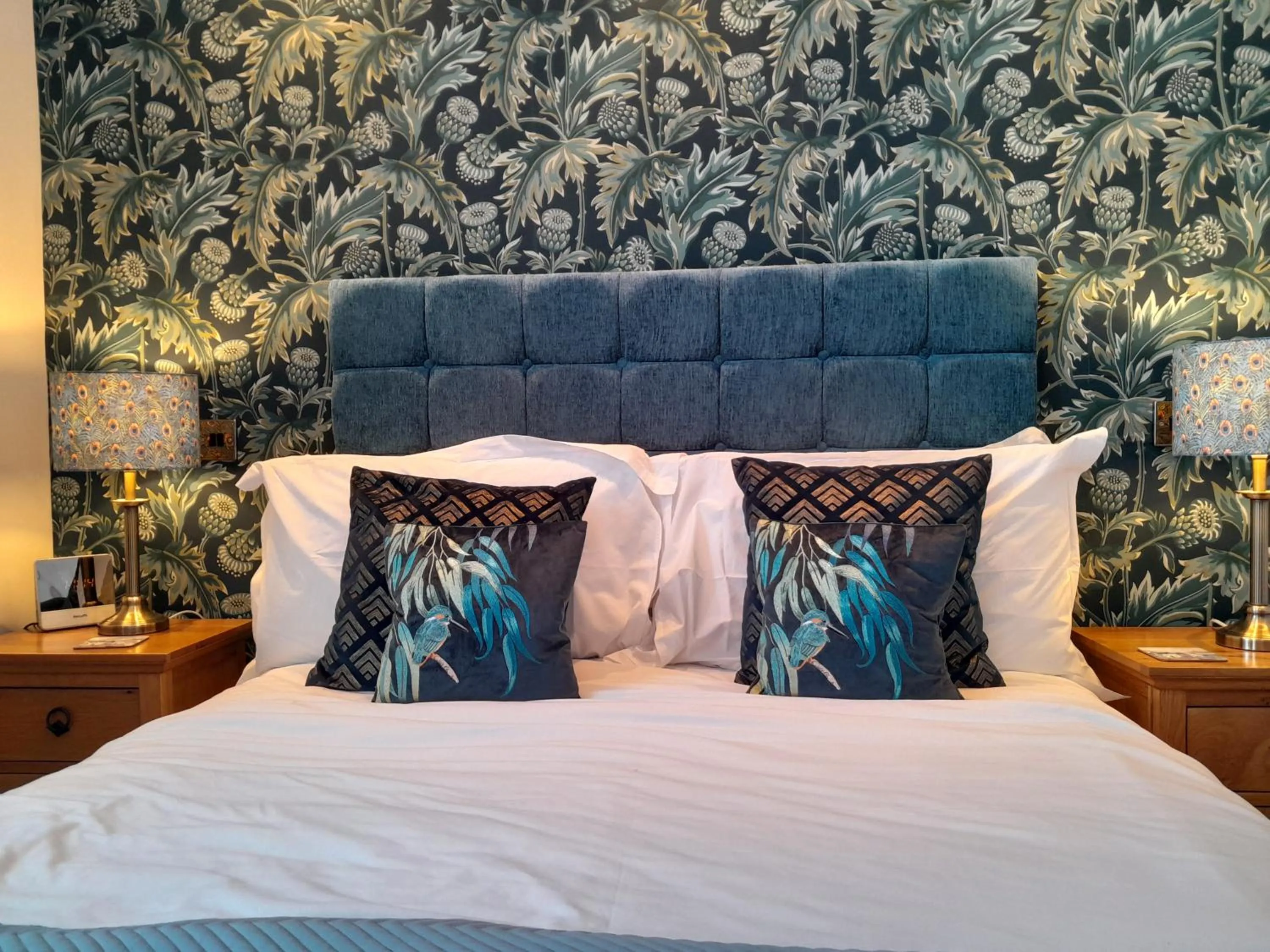 Bedroom, Bed in The Briarfields