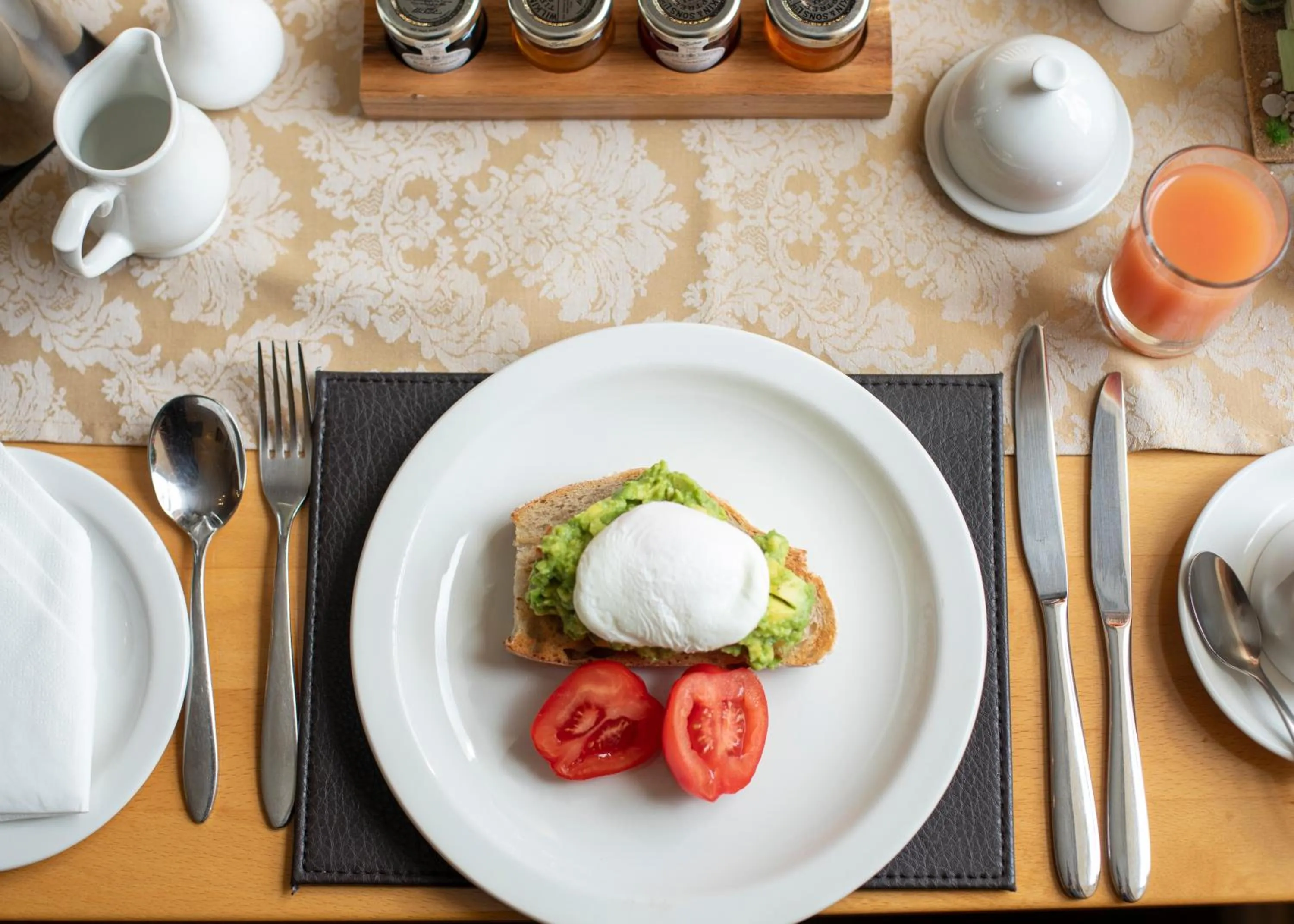 Food in The Briarfields