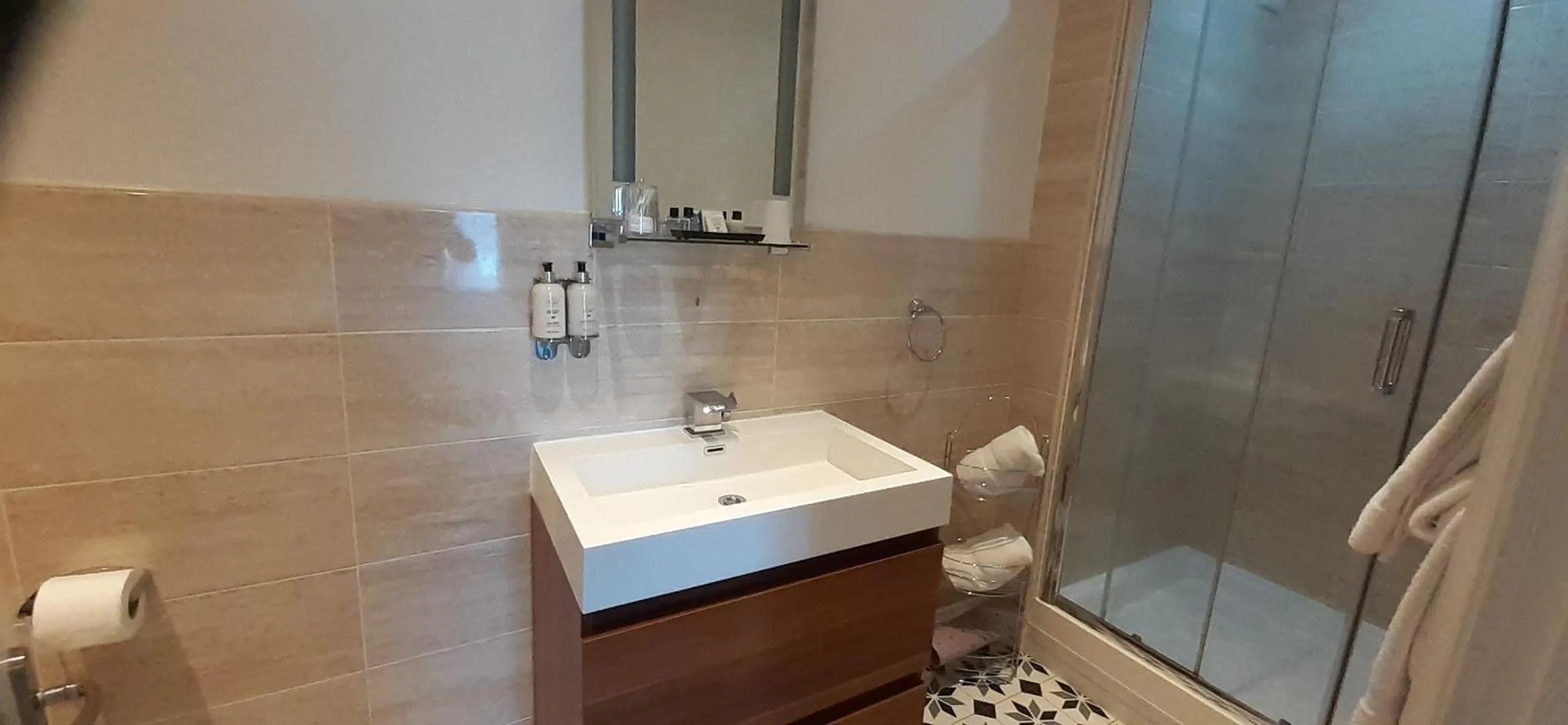 Shower in The Briarfields
