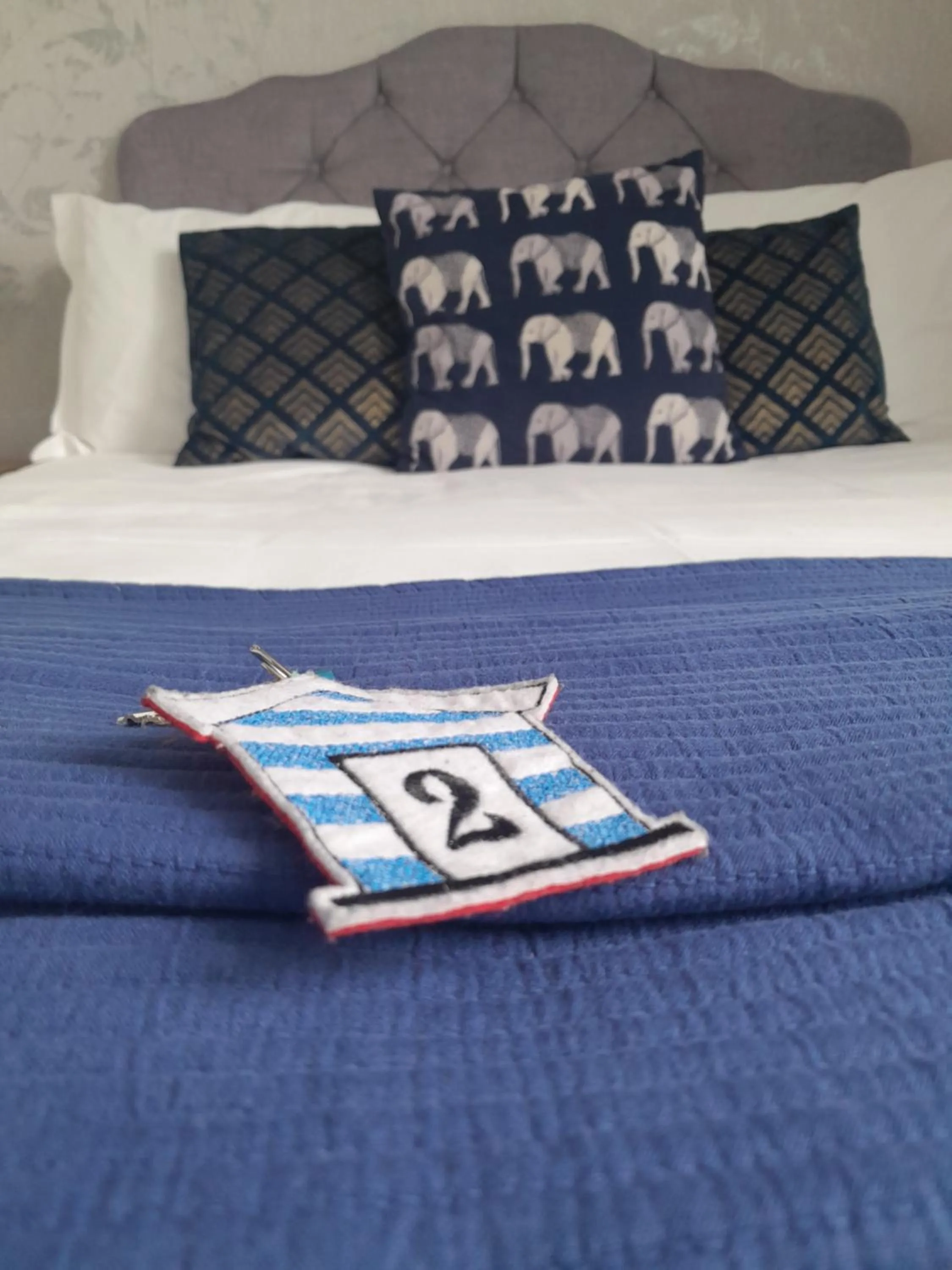 Bedroom, Bed in The Briarfields