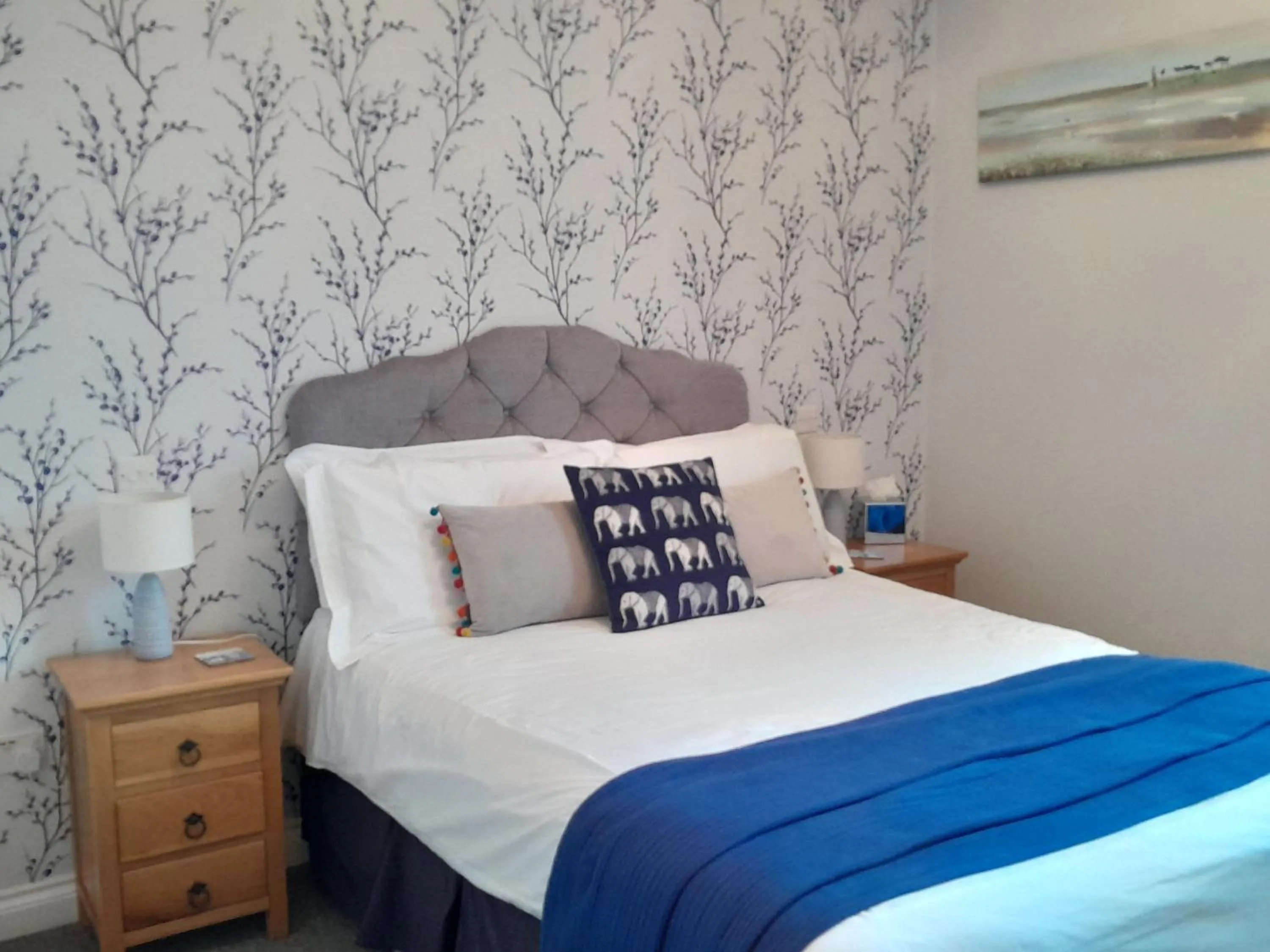 Bedroom, Bed in The Briarfields