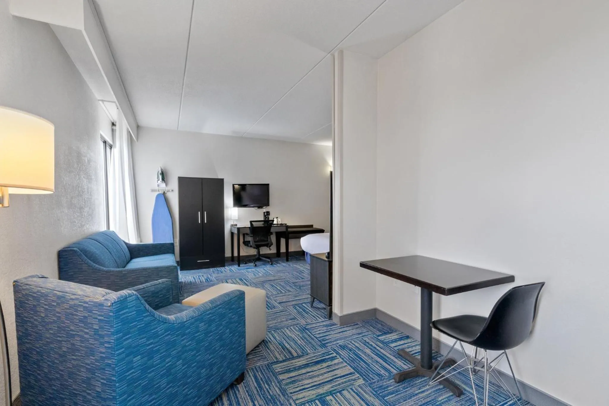 Photo of the whole room in Allentown Park Hotel by The Red Collection