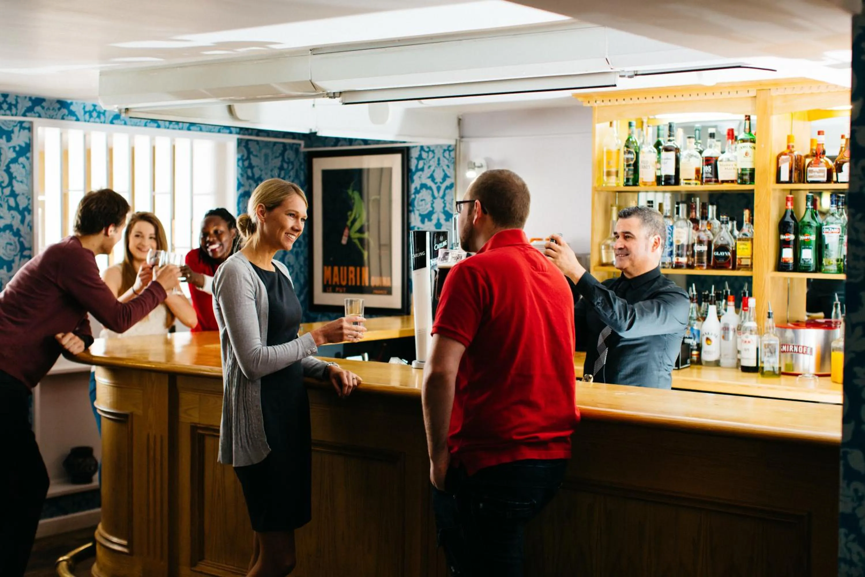 Restaurant/places to eat in Hotel De Normandie