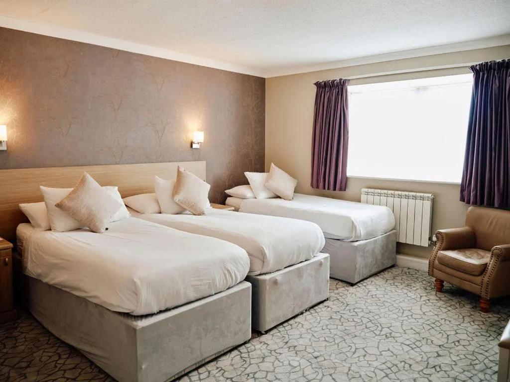 Bedroom, Bed in Hotel De Normandie