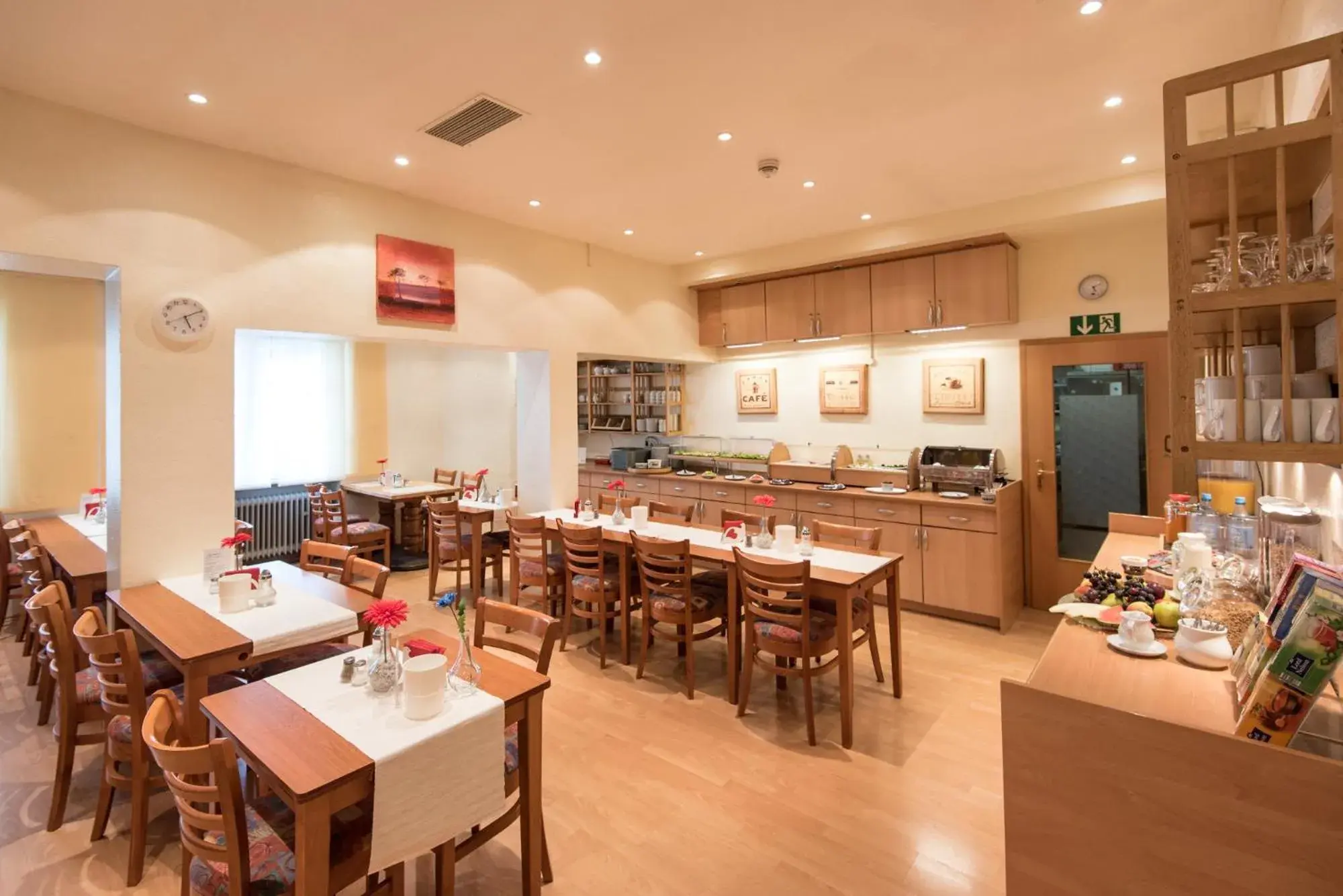 Food and drinks in Residenz Hotel Wuppertal Food and drinks in Residenz Hotel Wuppertal