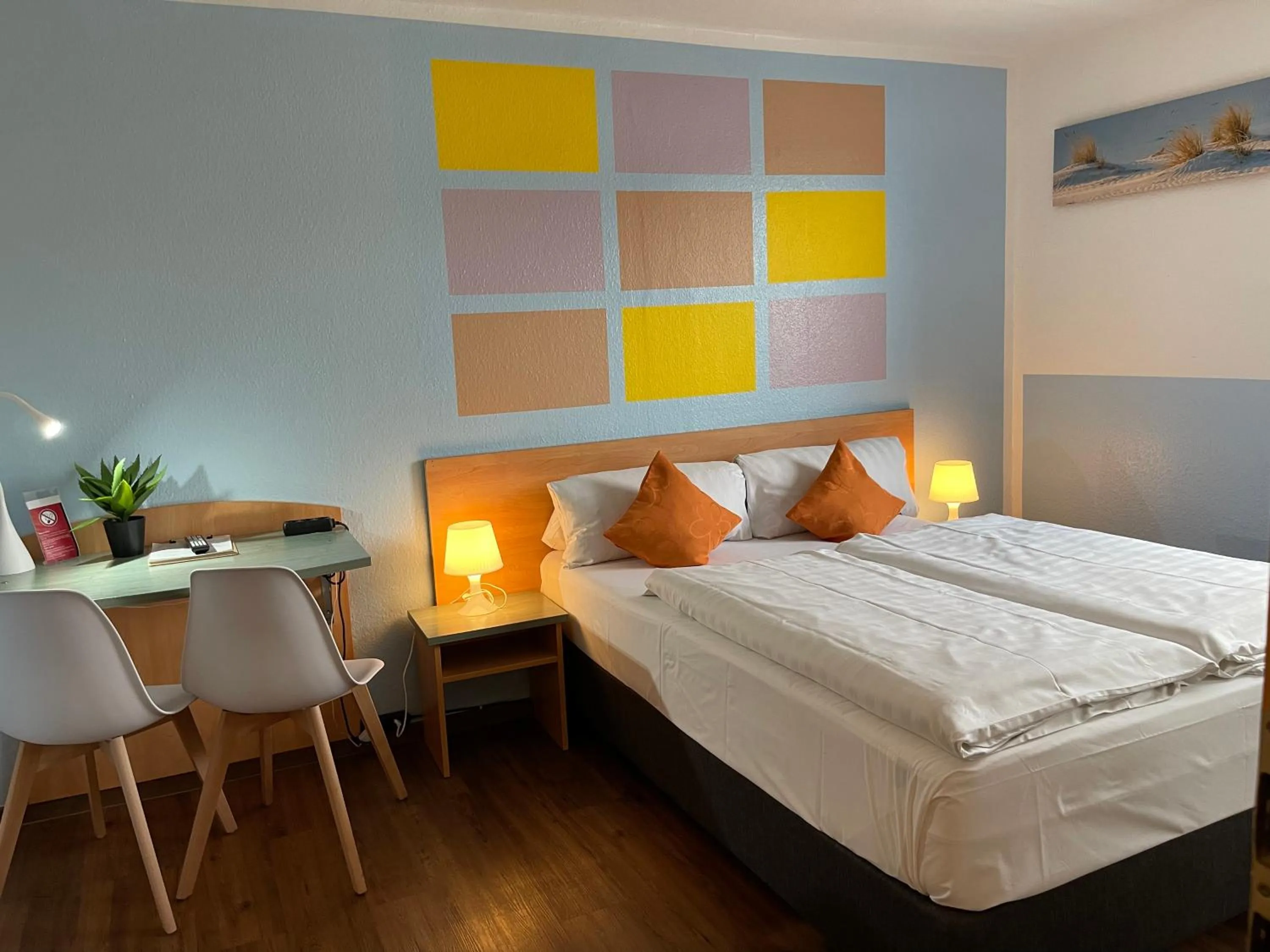 Photo of the whole room, Bed in Residenz Hotel Wuppertal