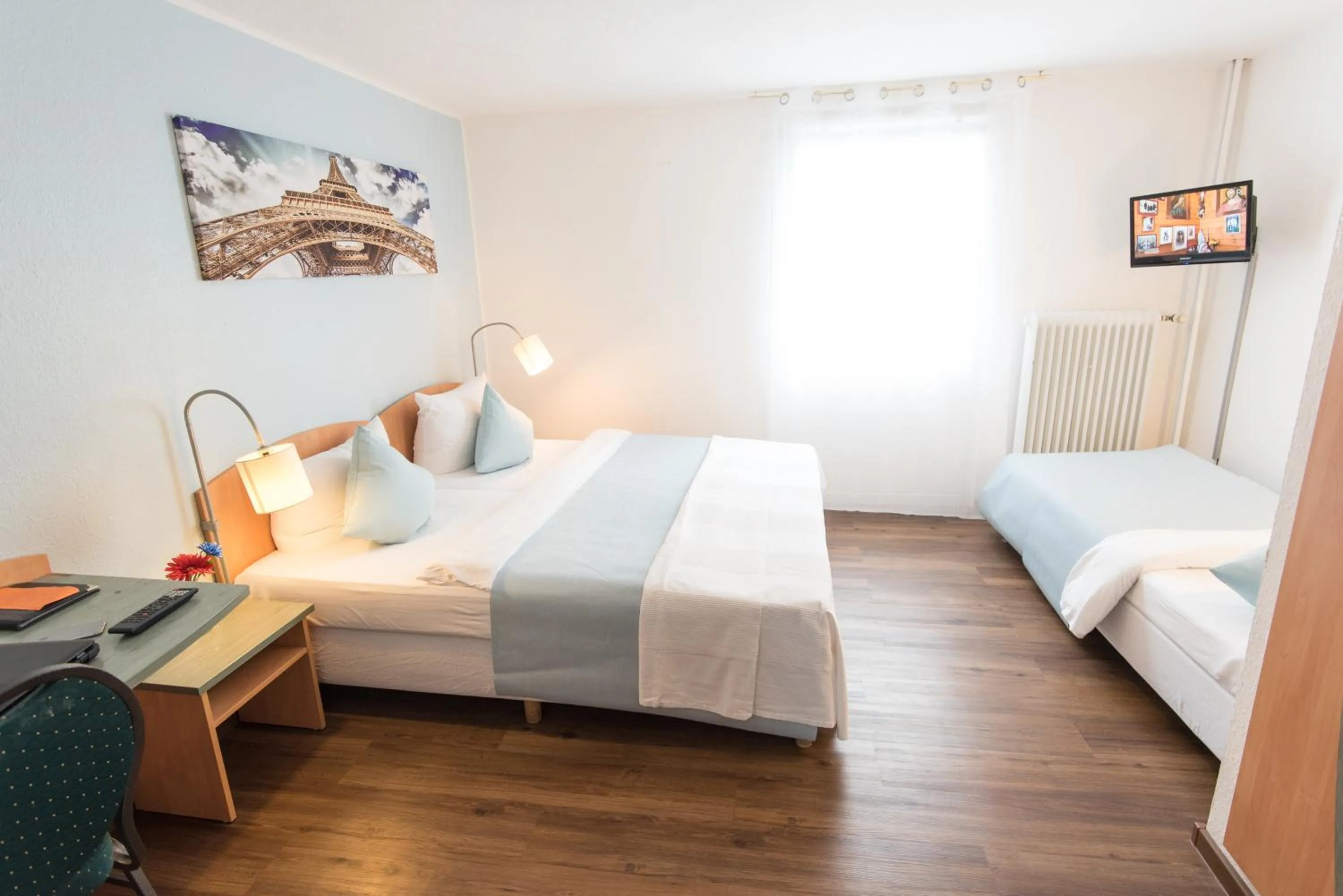 Photo of the whole room, Bed in Residenz Hotel Wuppertal