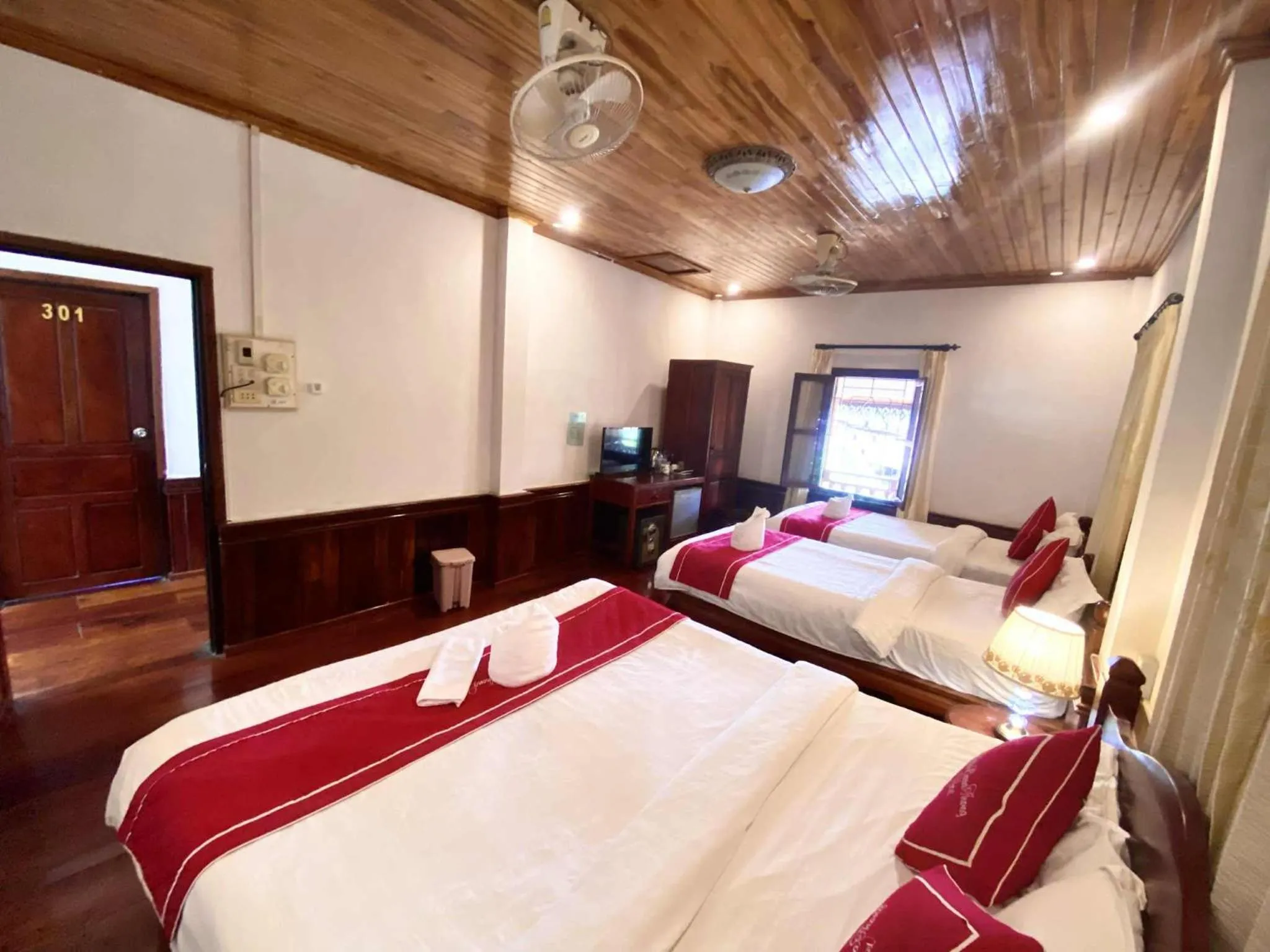 Bed in Villay Vanh Place House