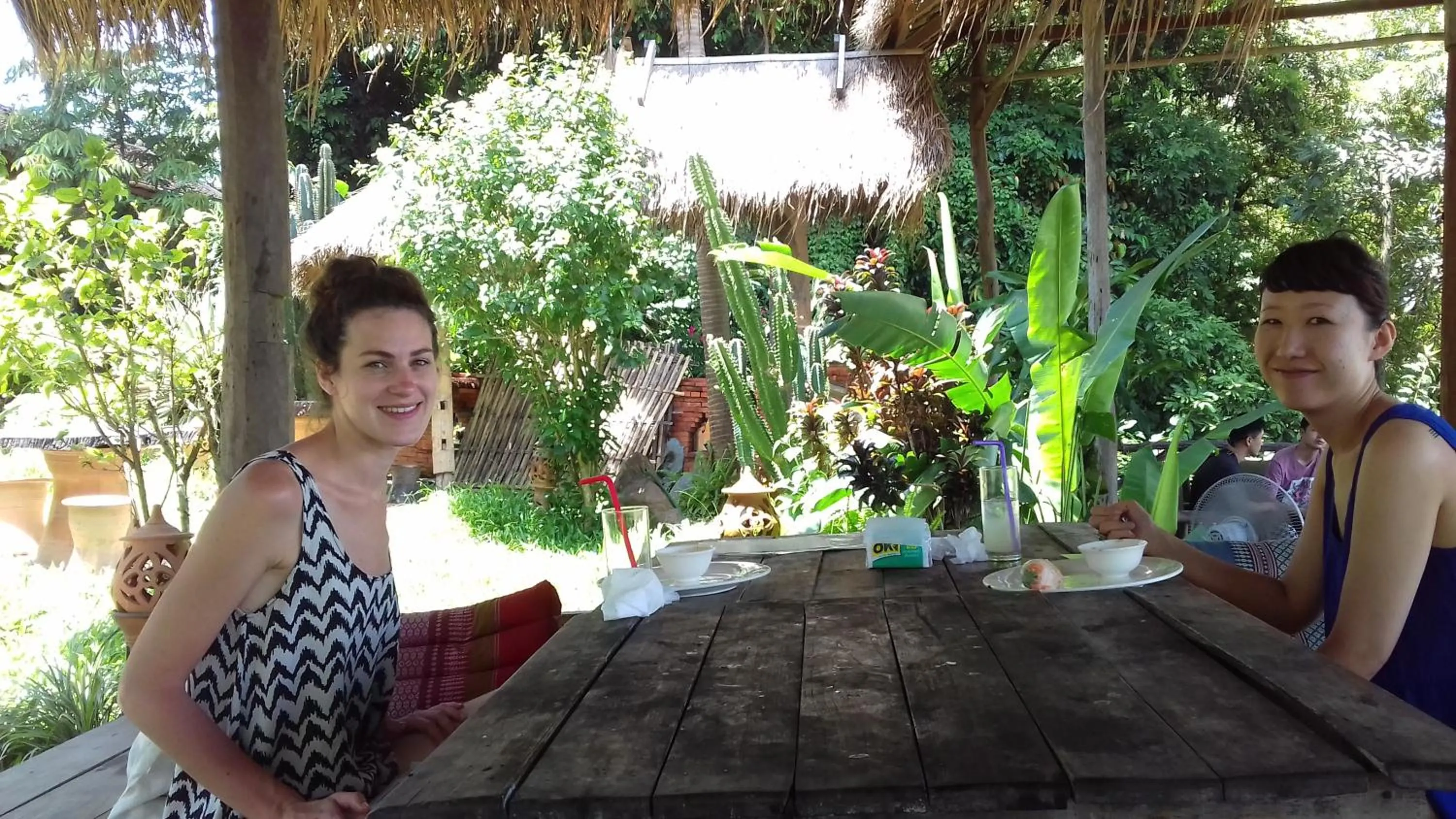 Restaurant/places to eat in Villay Vanh Place House