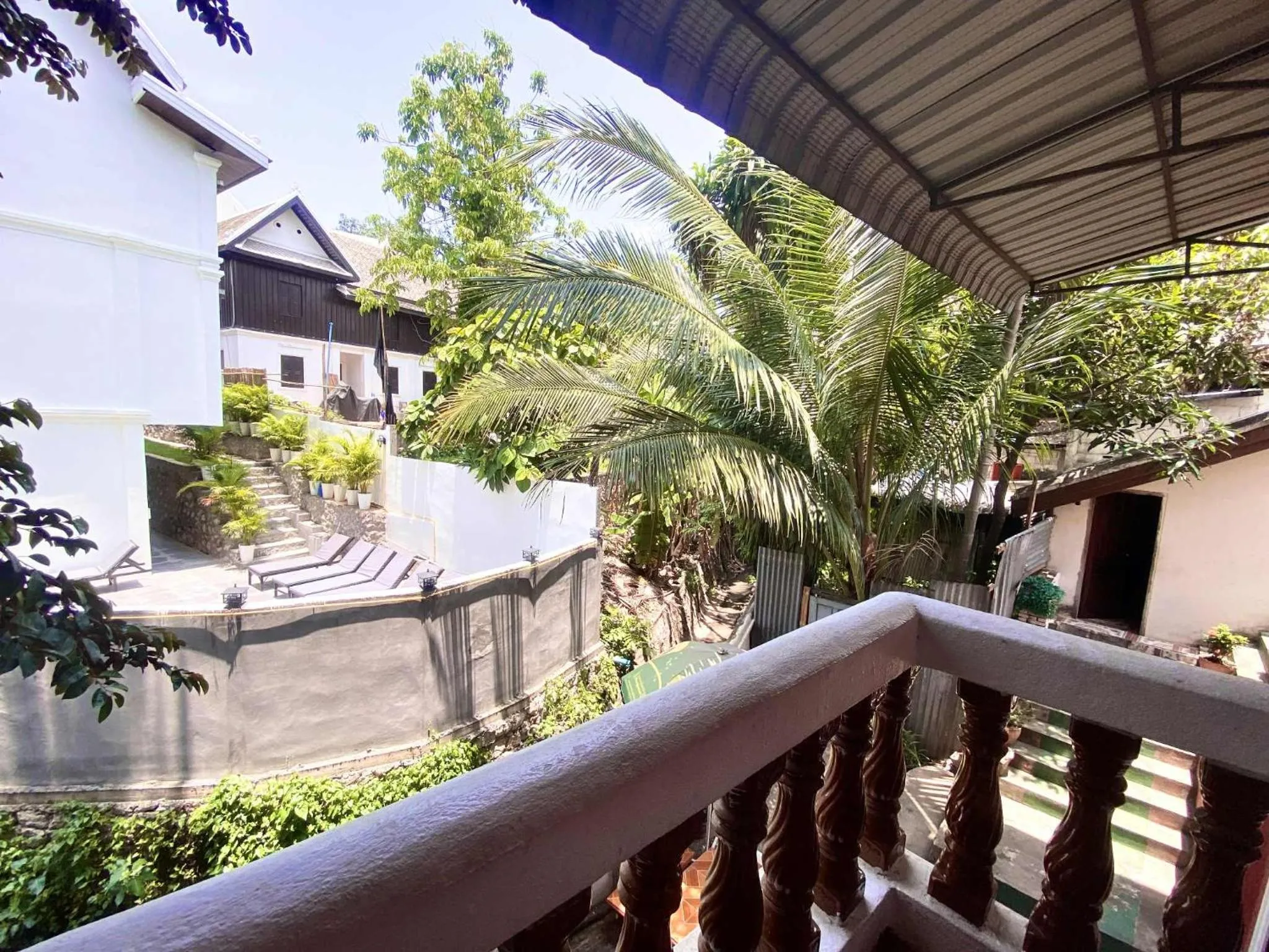 Villay Vanh Place House