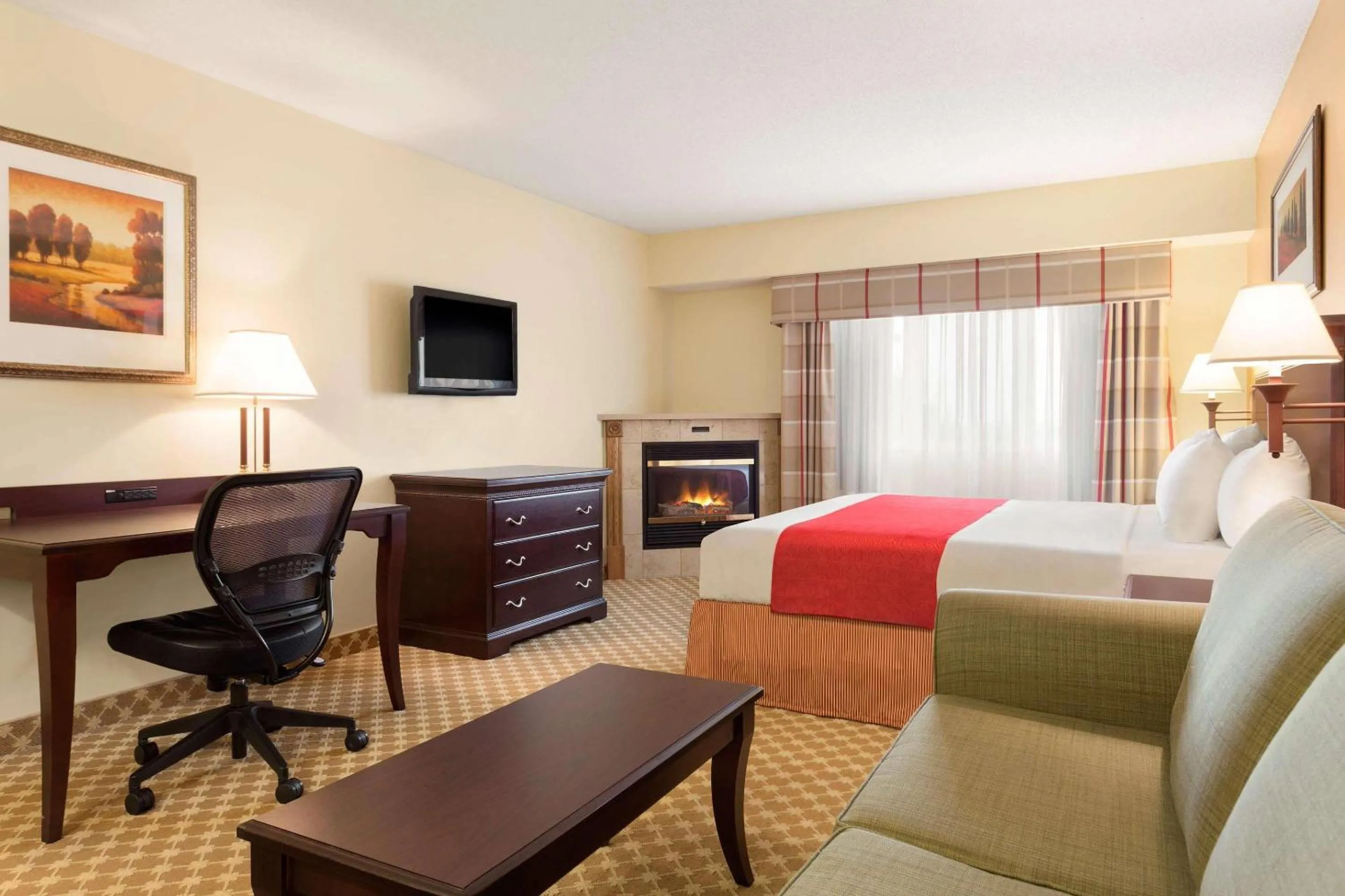 Bedroom, Bed in Country Inn & Suites by Radisson, Lincoln North Hotel and Conference Center, NE