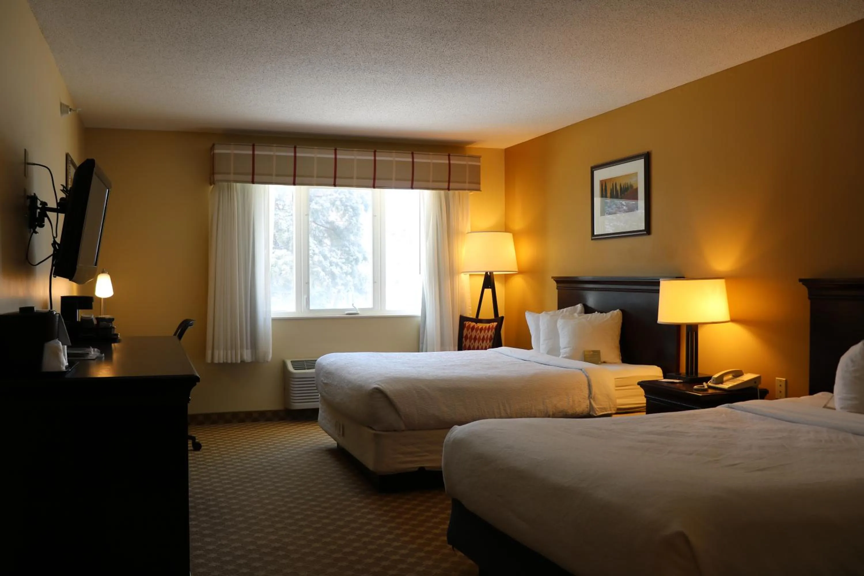 Bed in Country Inn & Suites by Radisson, Lincoln North Hotel and Conference Center, NE