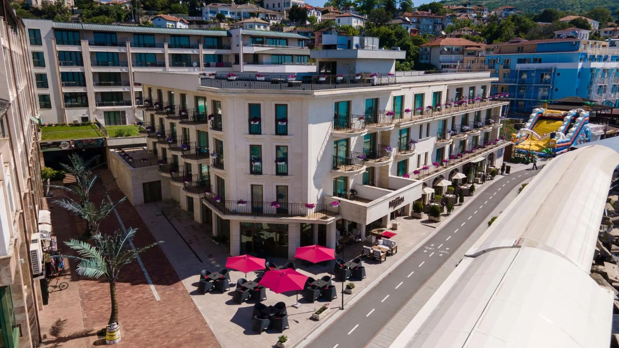 Bird's eye view in Hotel Mistral