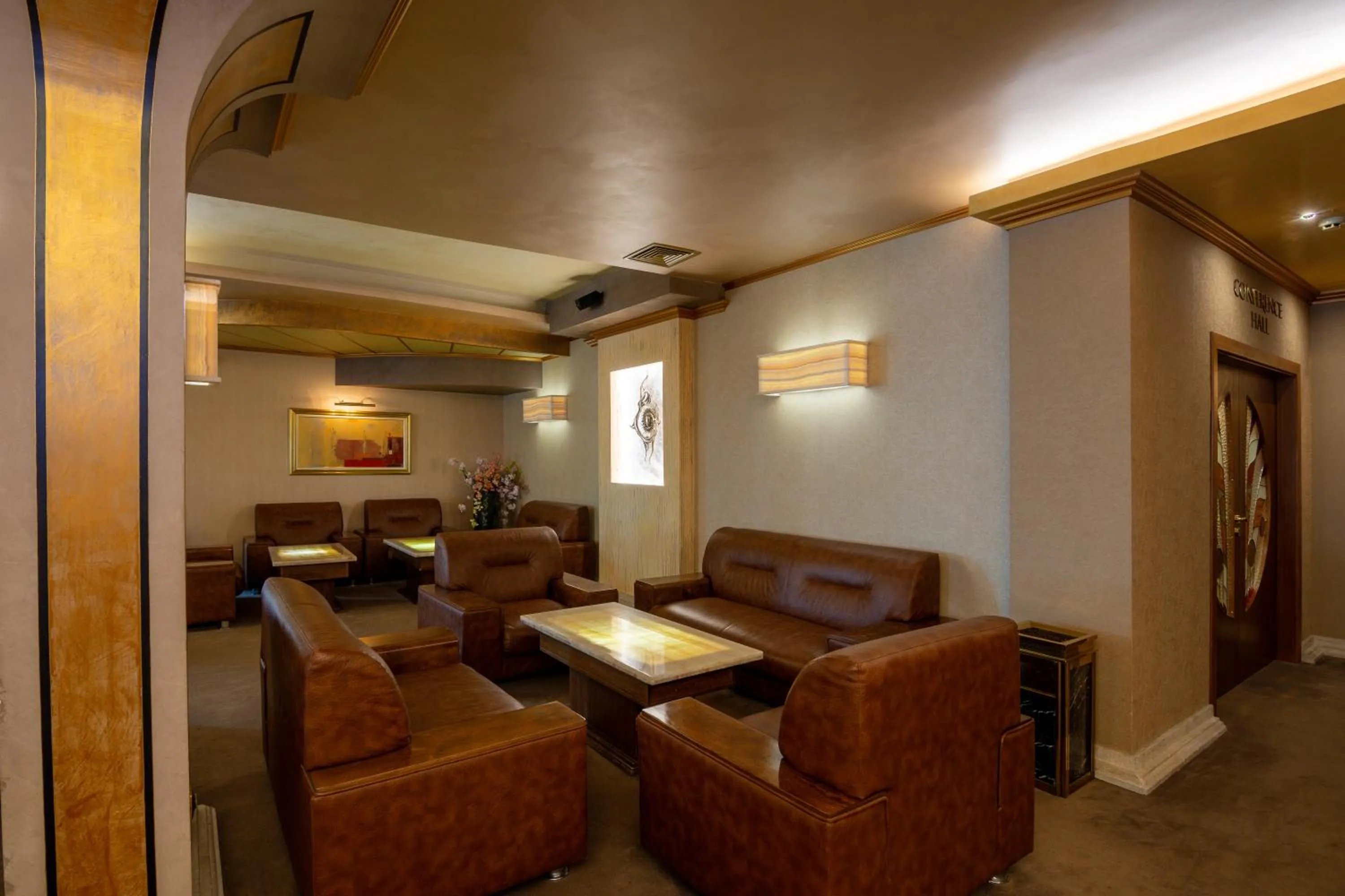 Lounge or bar in Hotel Mistral