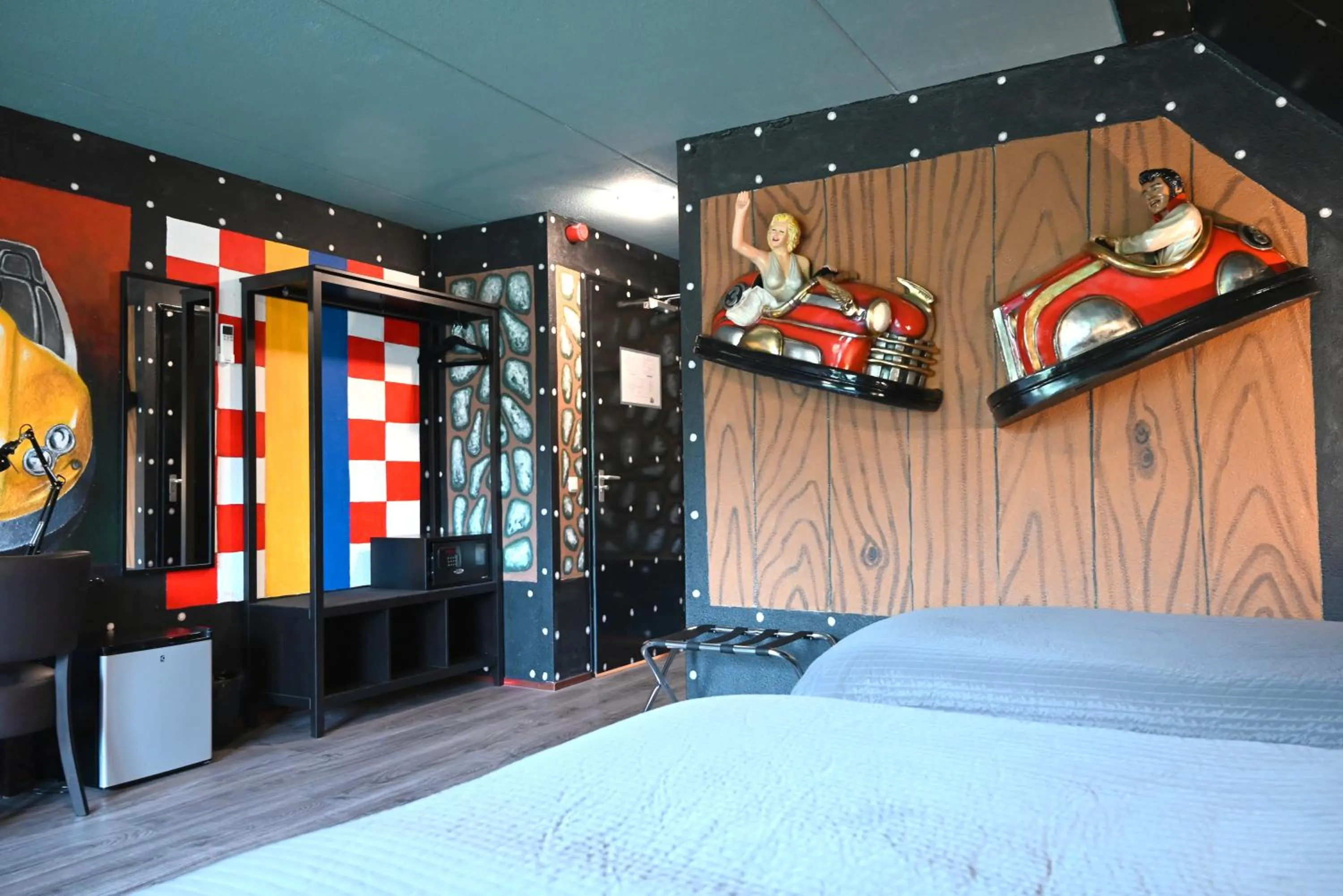 Bed in Drouwenerzand Hotel