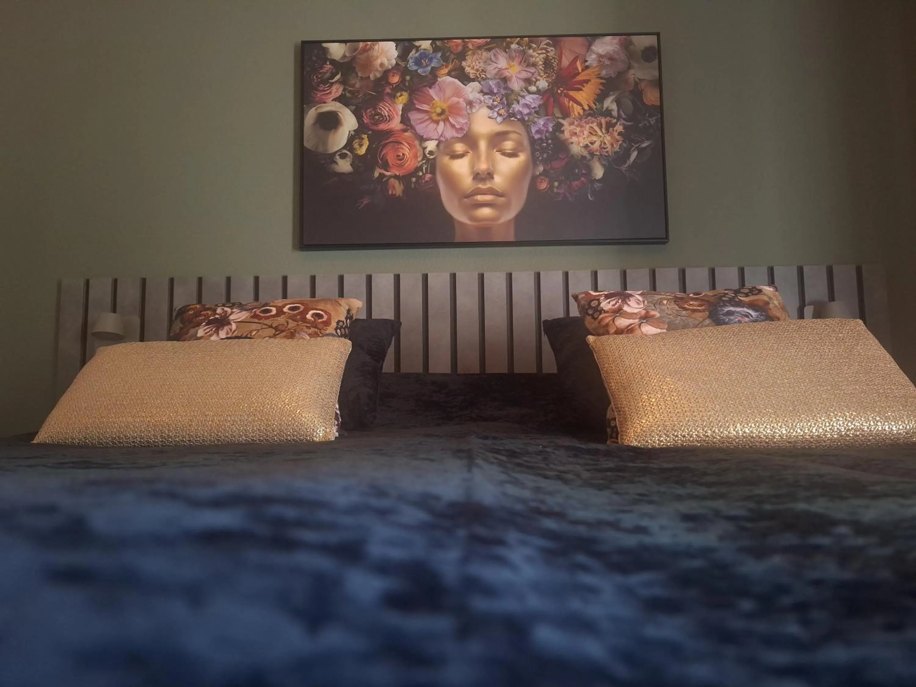 Photo of the whole room in Drouwenerzand Hotel