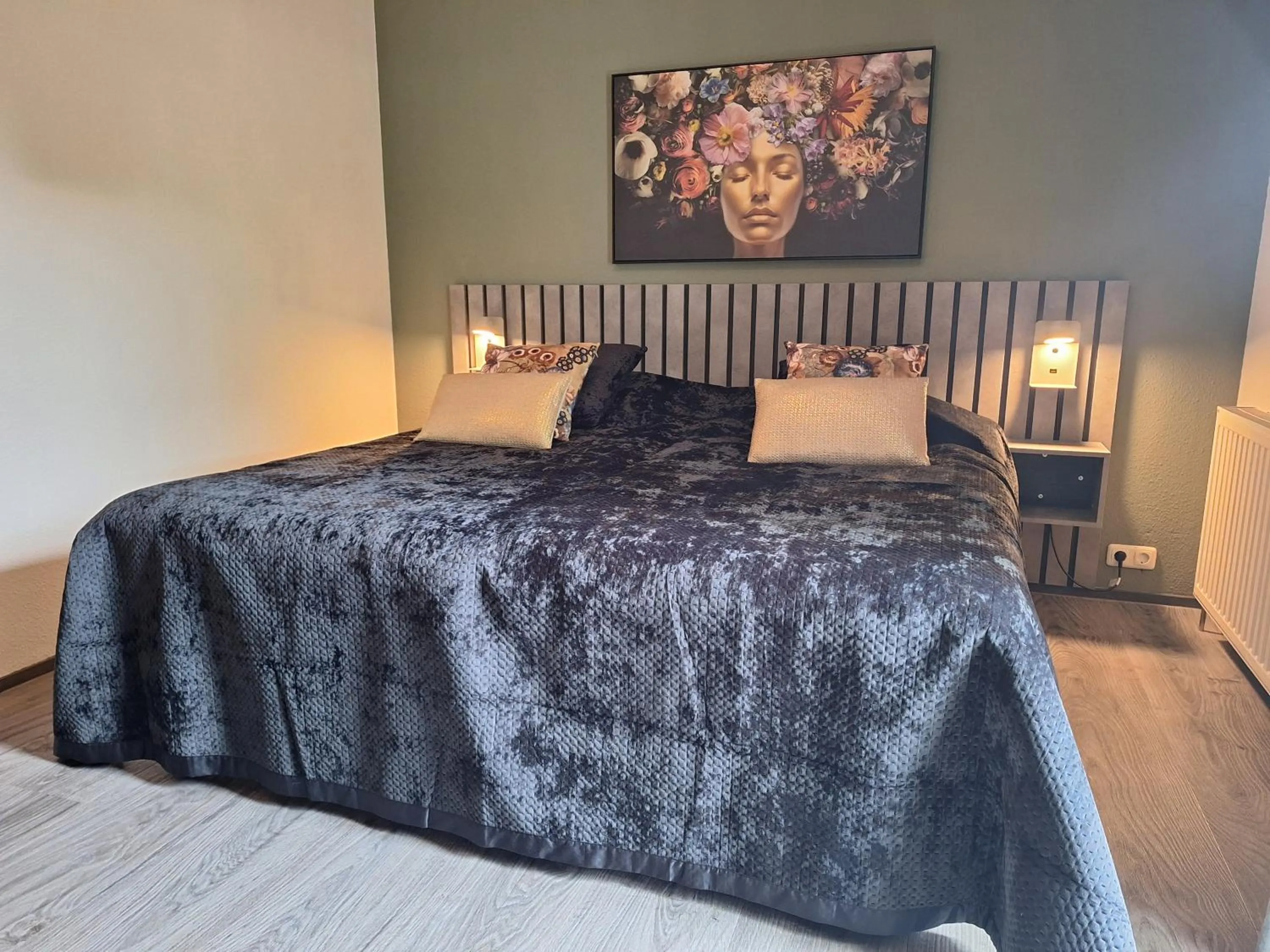 Photo of the whole room in Drouwenerzand Hotel