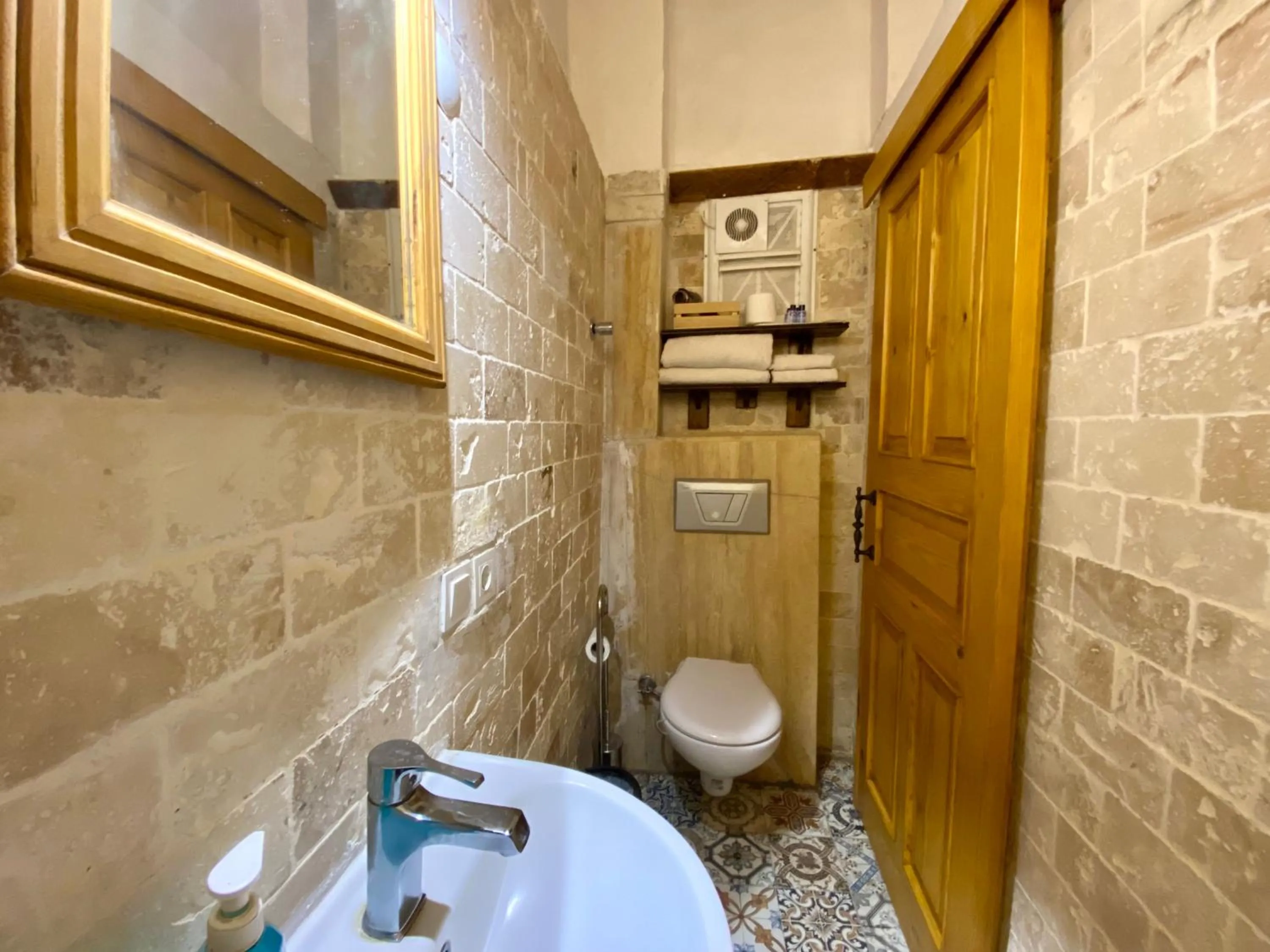 Bathroom in Mystic Konak