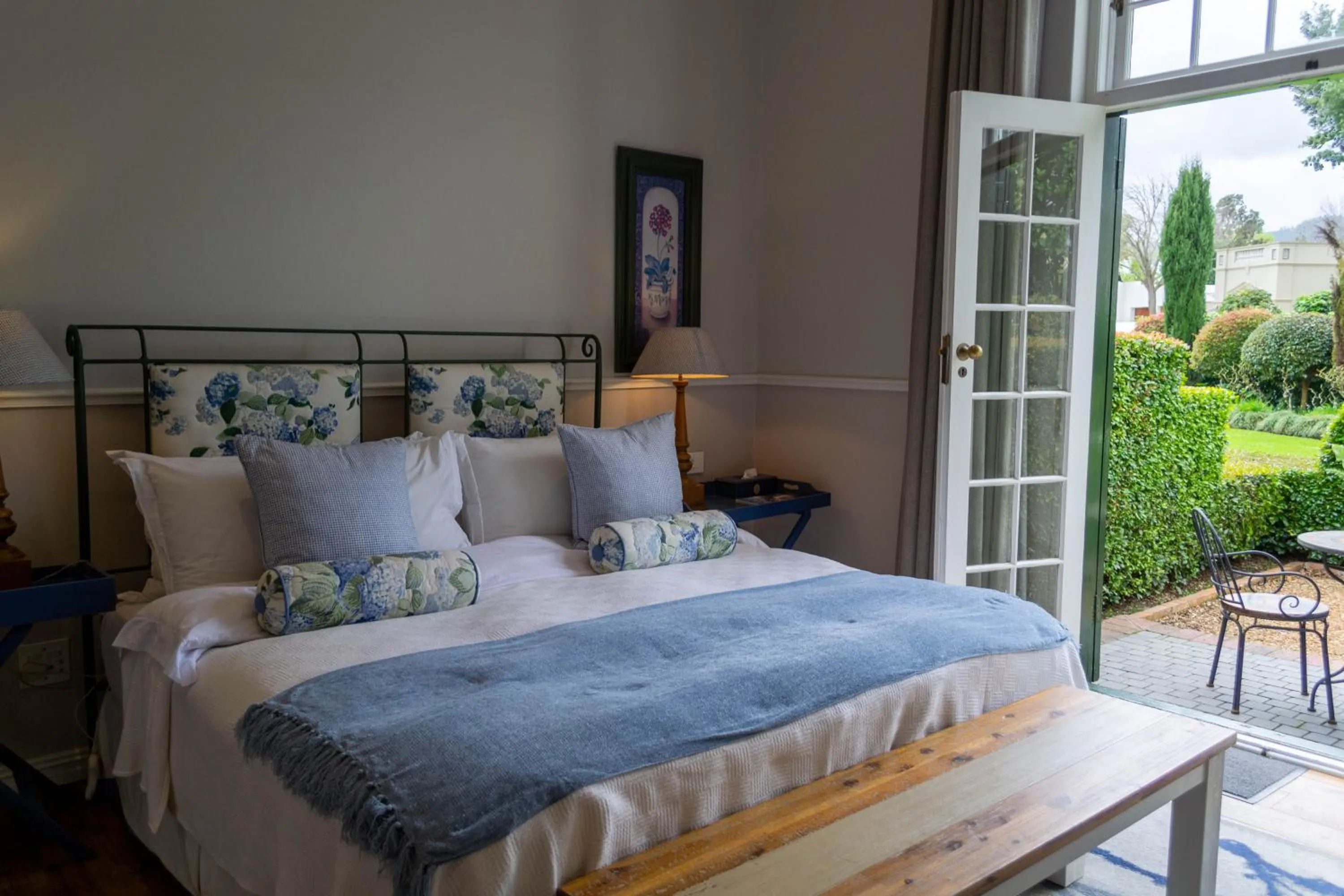 Bedroom, Bed in Van der Stel Manor