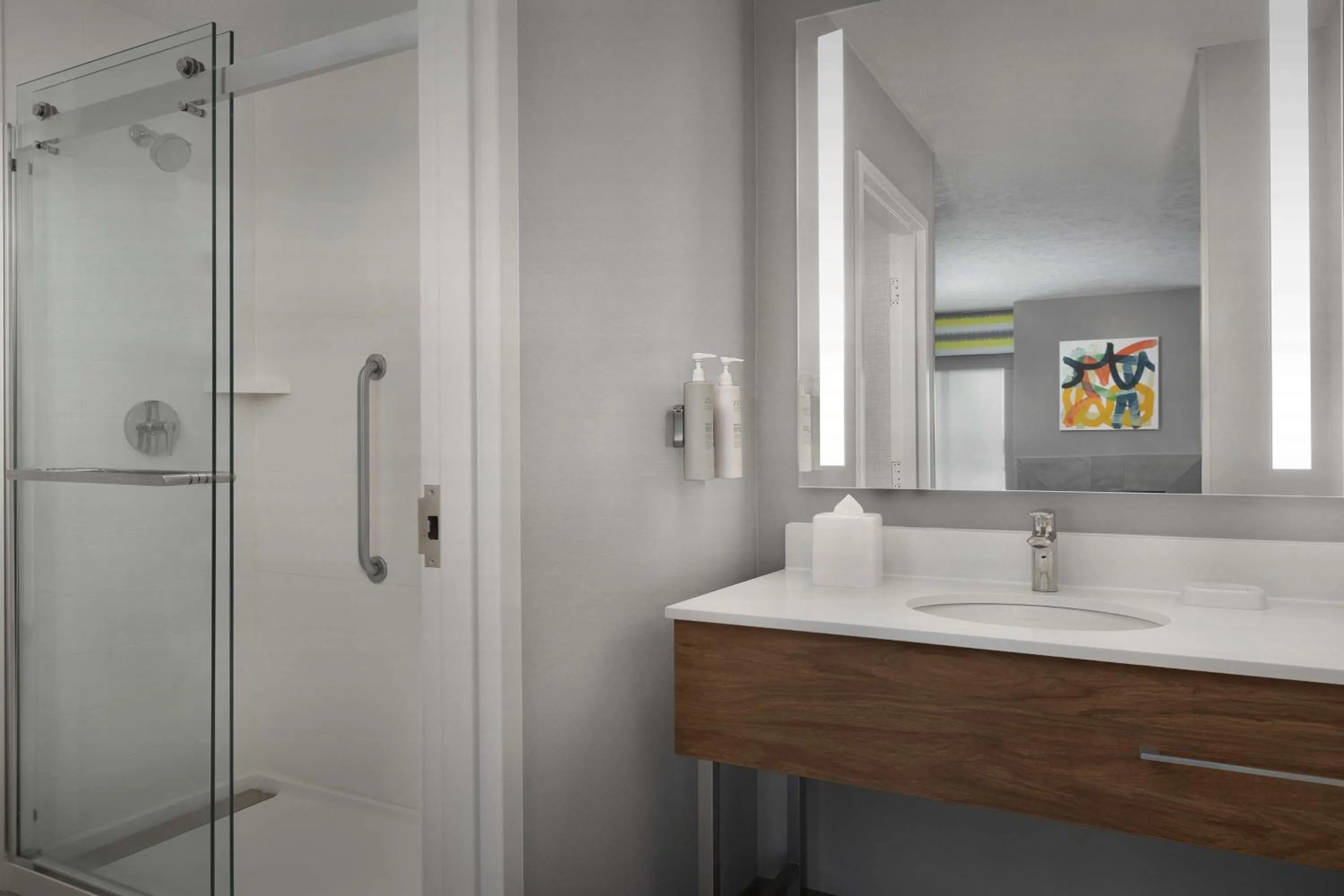 Bathroom in Hampton Inn Waterloo