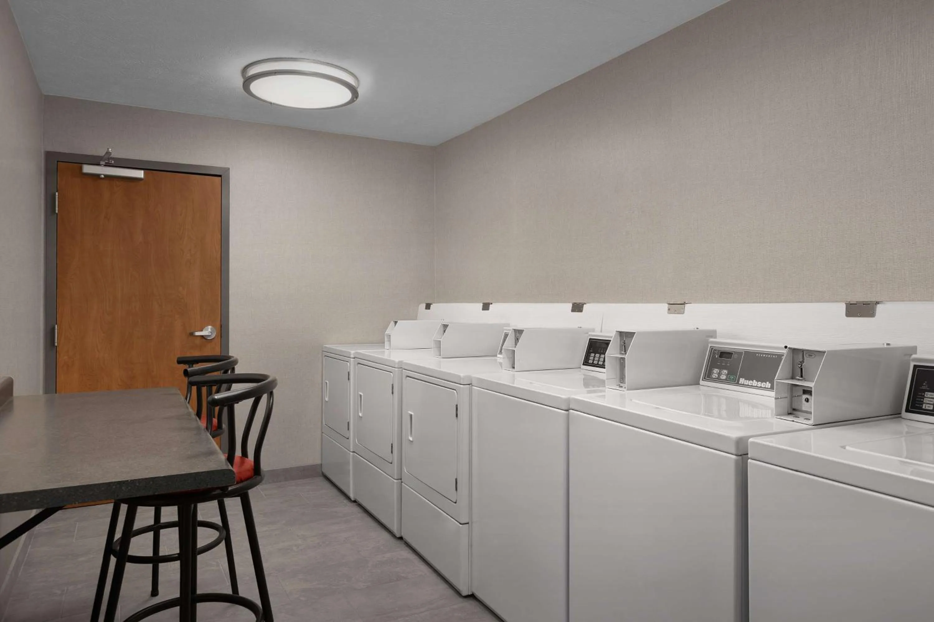 laundry in Hampton Inn Waterloo