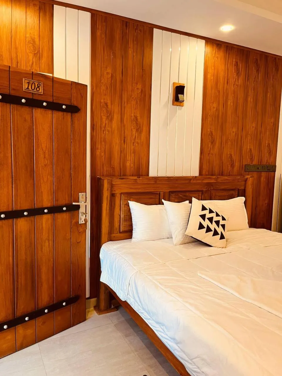 Deluxe Double Room with Sea View in NN Beach Resort Nilaveli
