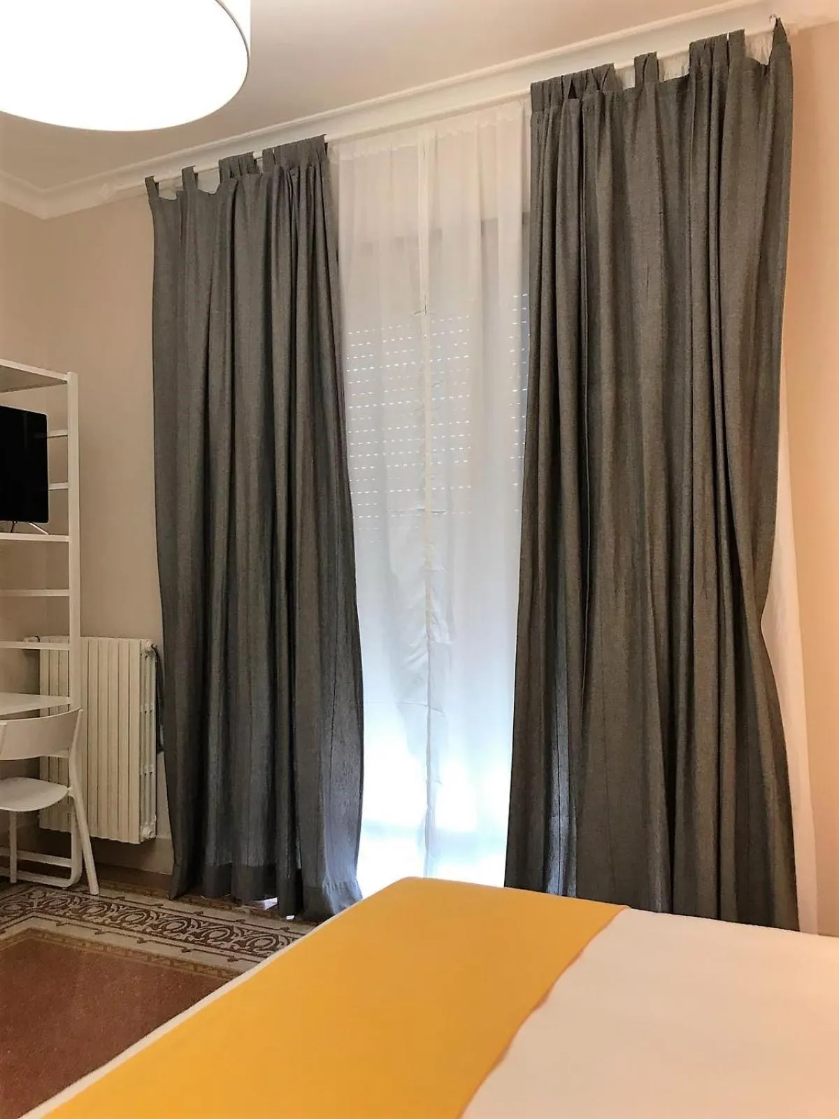 Bed in Casa Isabela luxury rooms