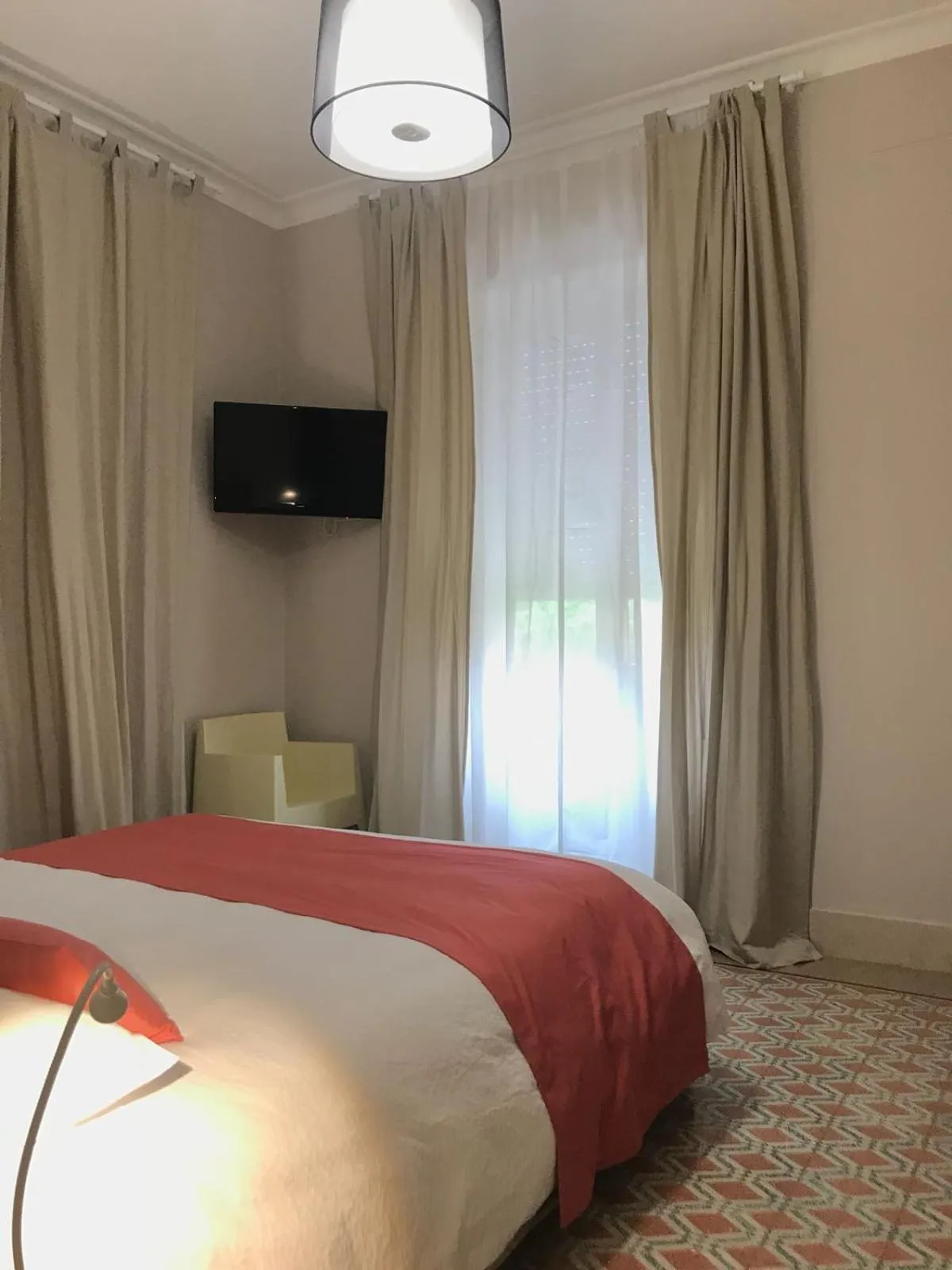 Bed in Casa Isabela luxury rooms