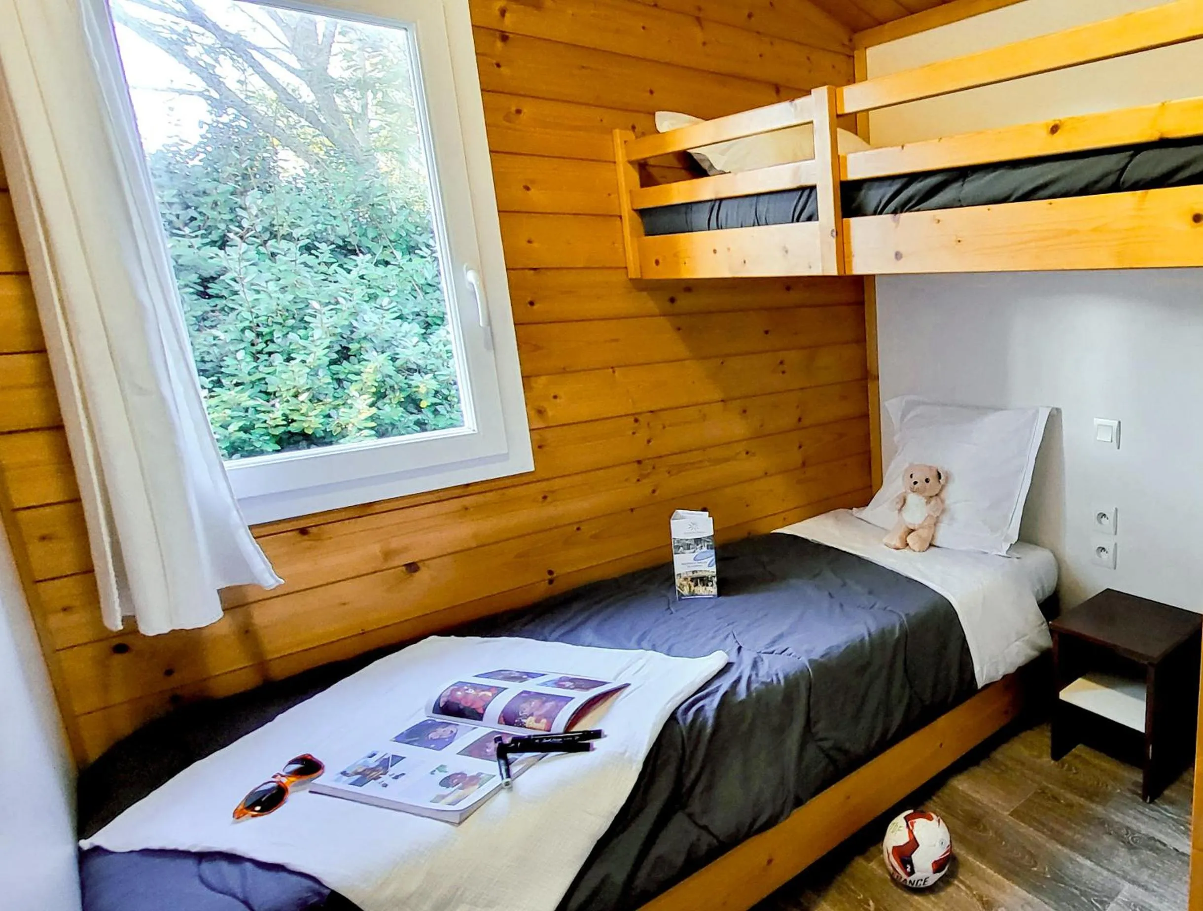 Bedroom, Bed in Terres de France - Les Hameaux des Marines