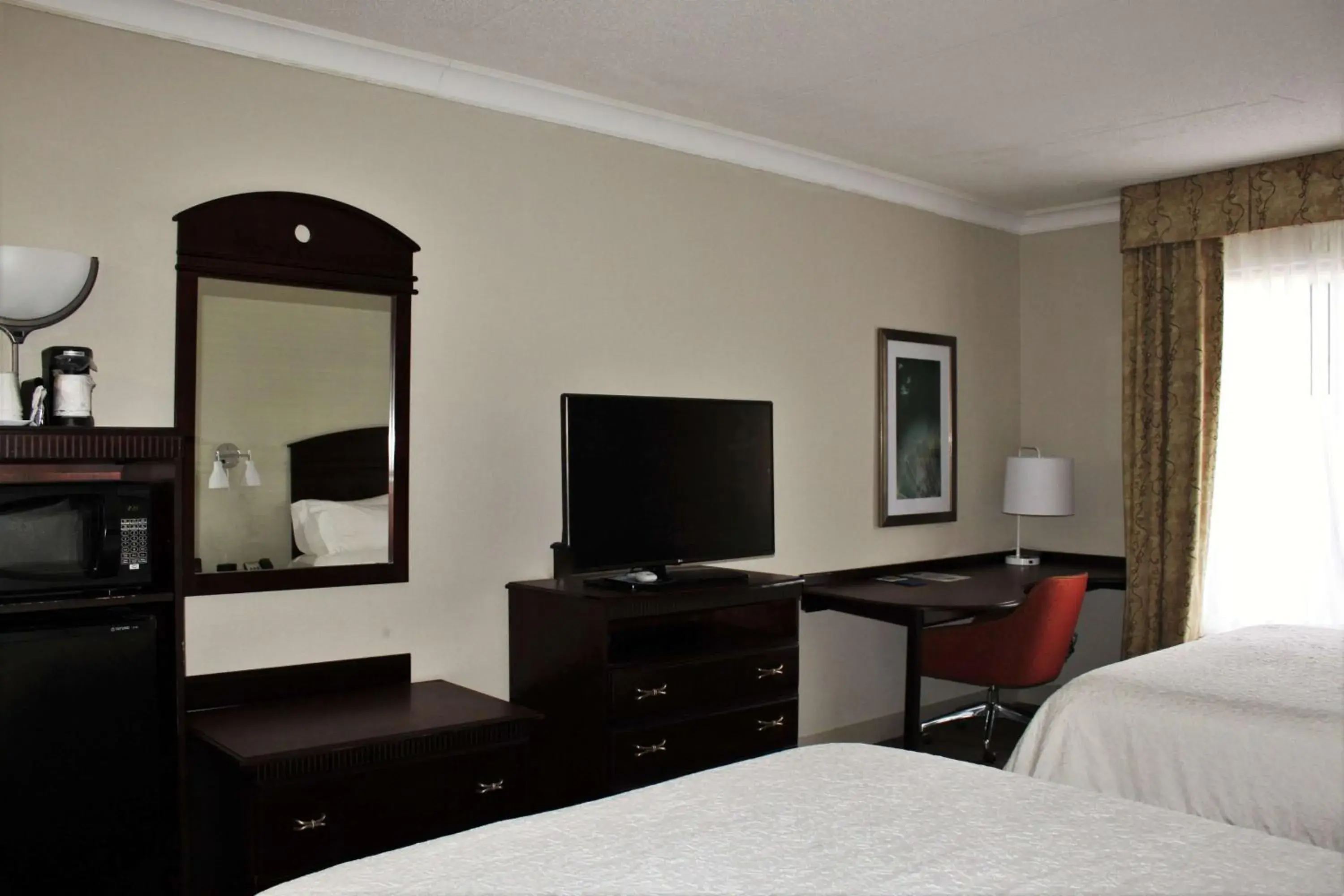 Bed in Hampton Inn Americus Bed in Hampton Inn Americus