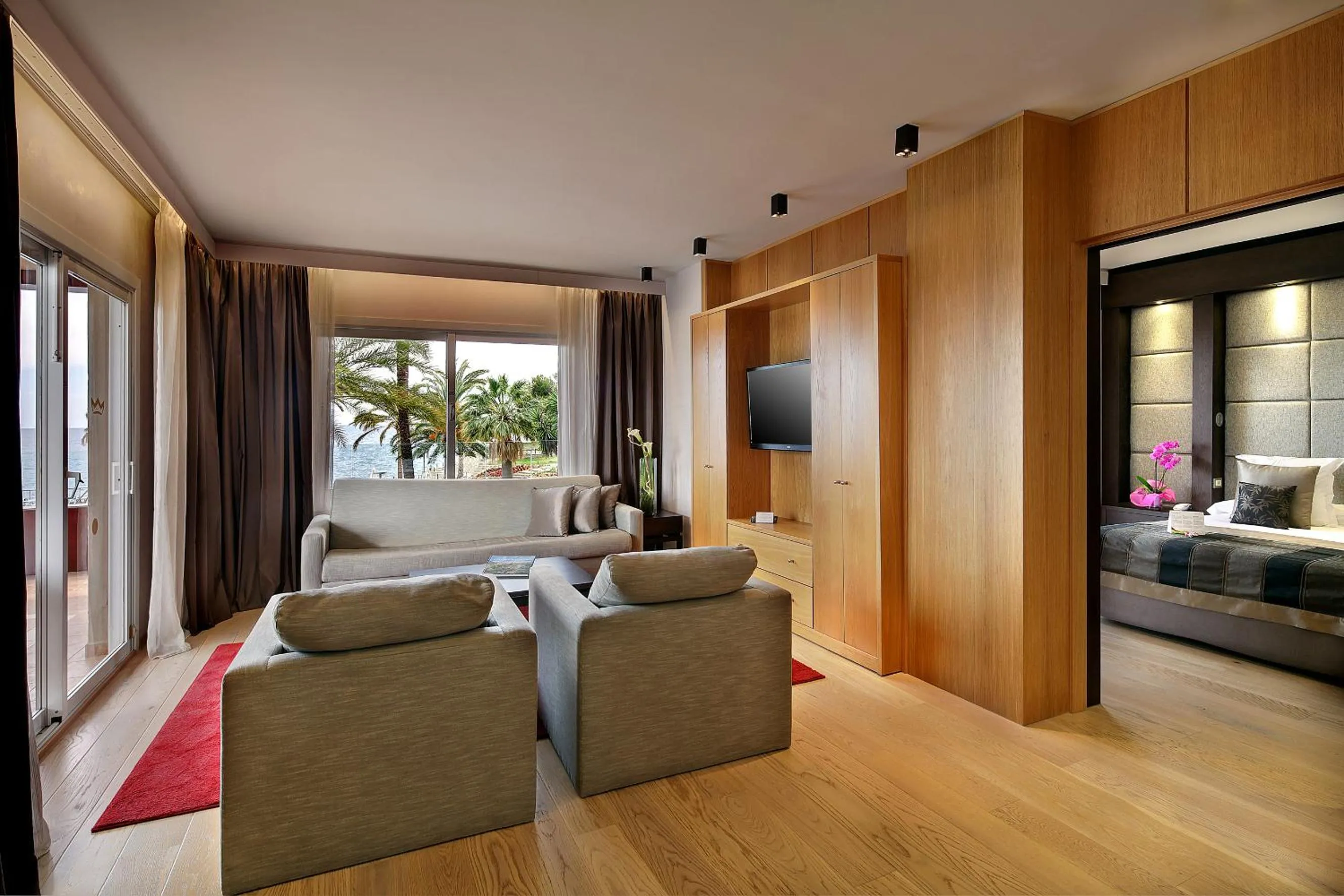 Living room, Bed in Palace Bonanza Playa Resort & SPA by Olivia Hotels Collection