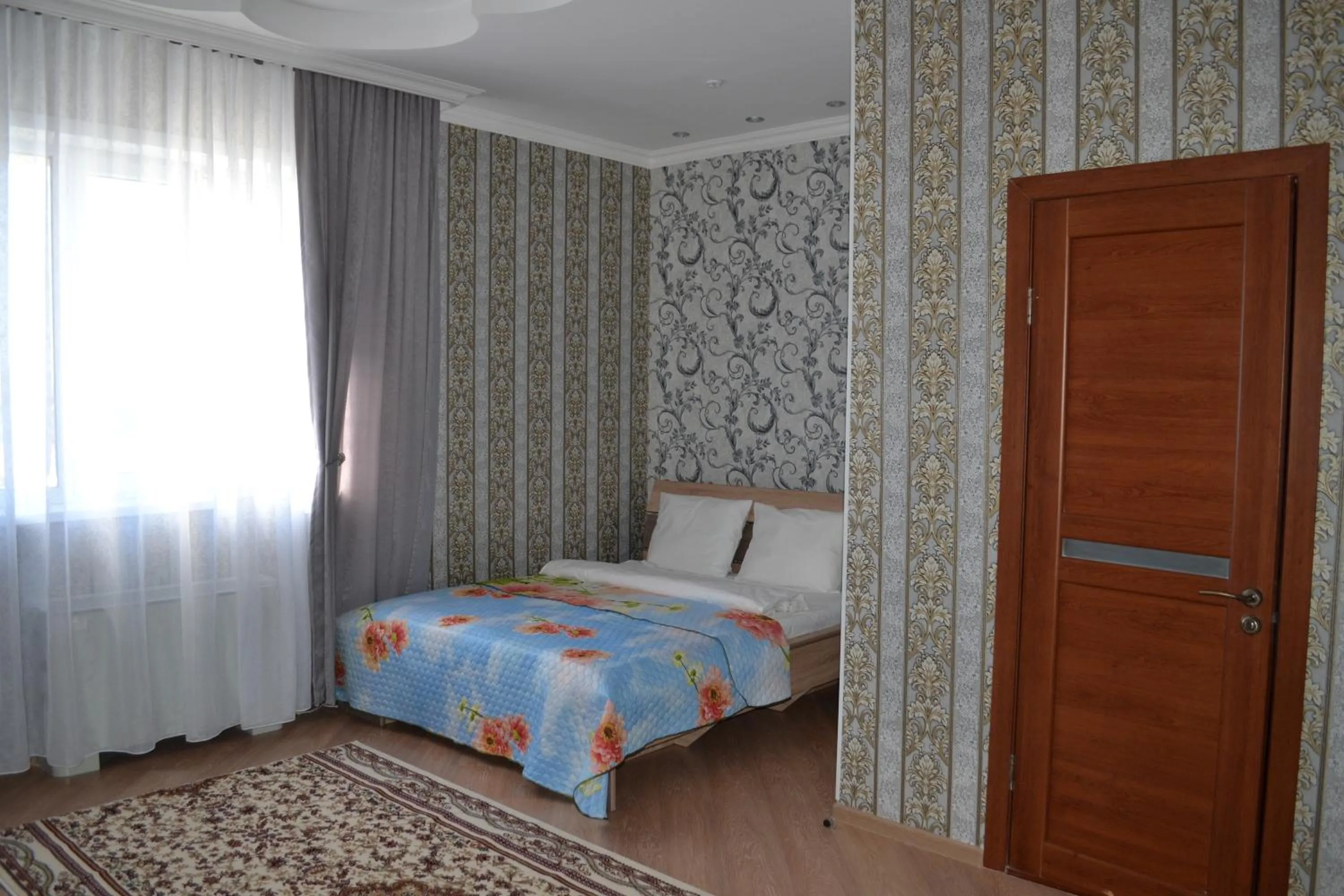 Photo of the whole room, Bed in Hotel Alash