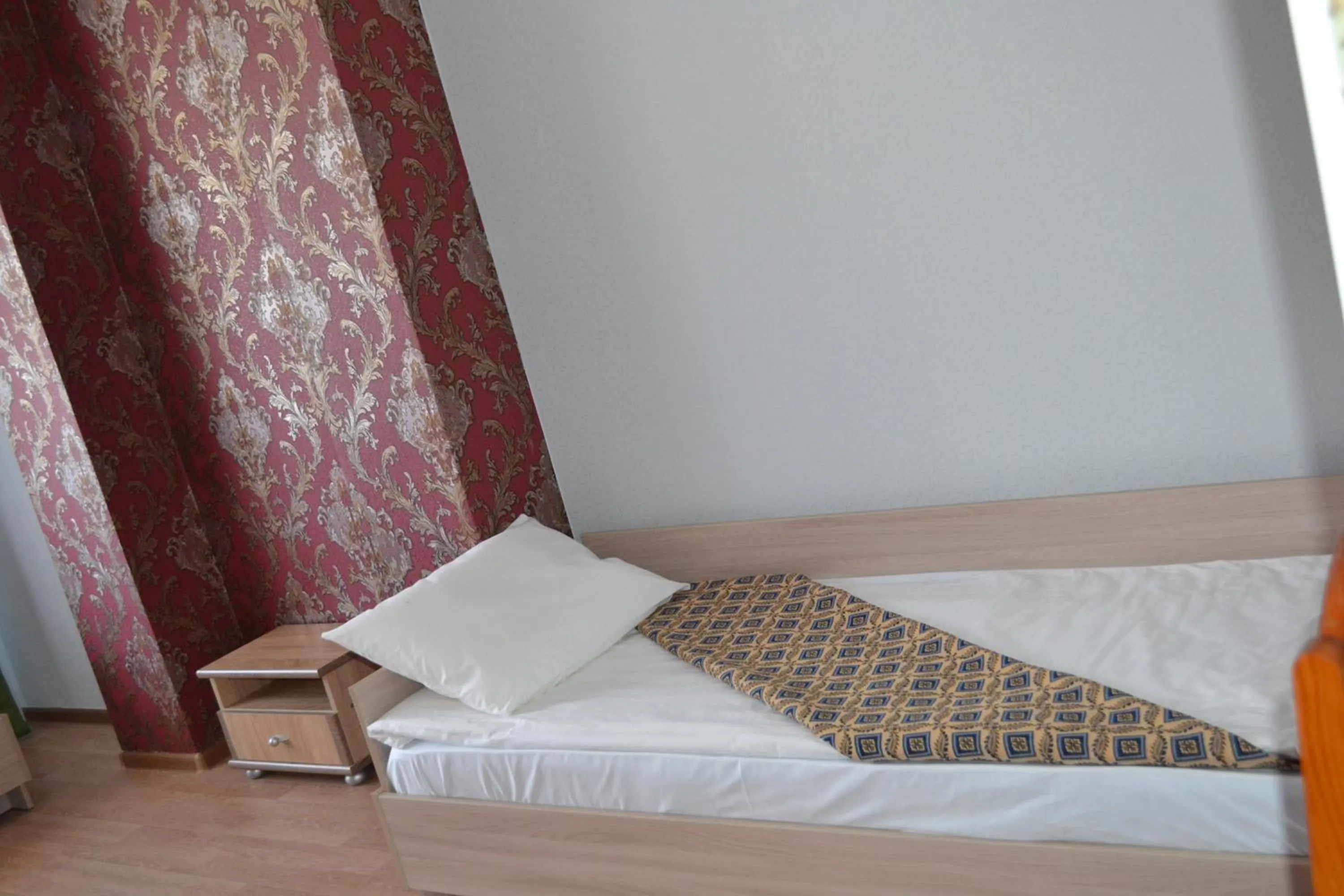 Bed in Hotel Alash