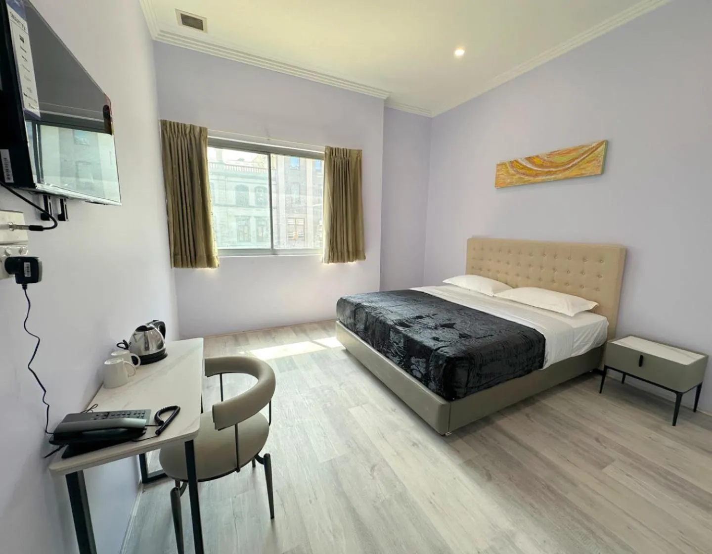 Bed in Sydney RiseOn Hotel