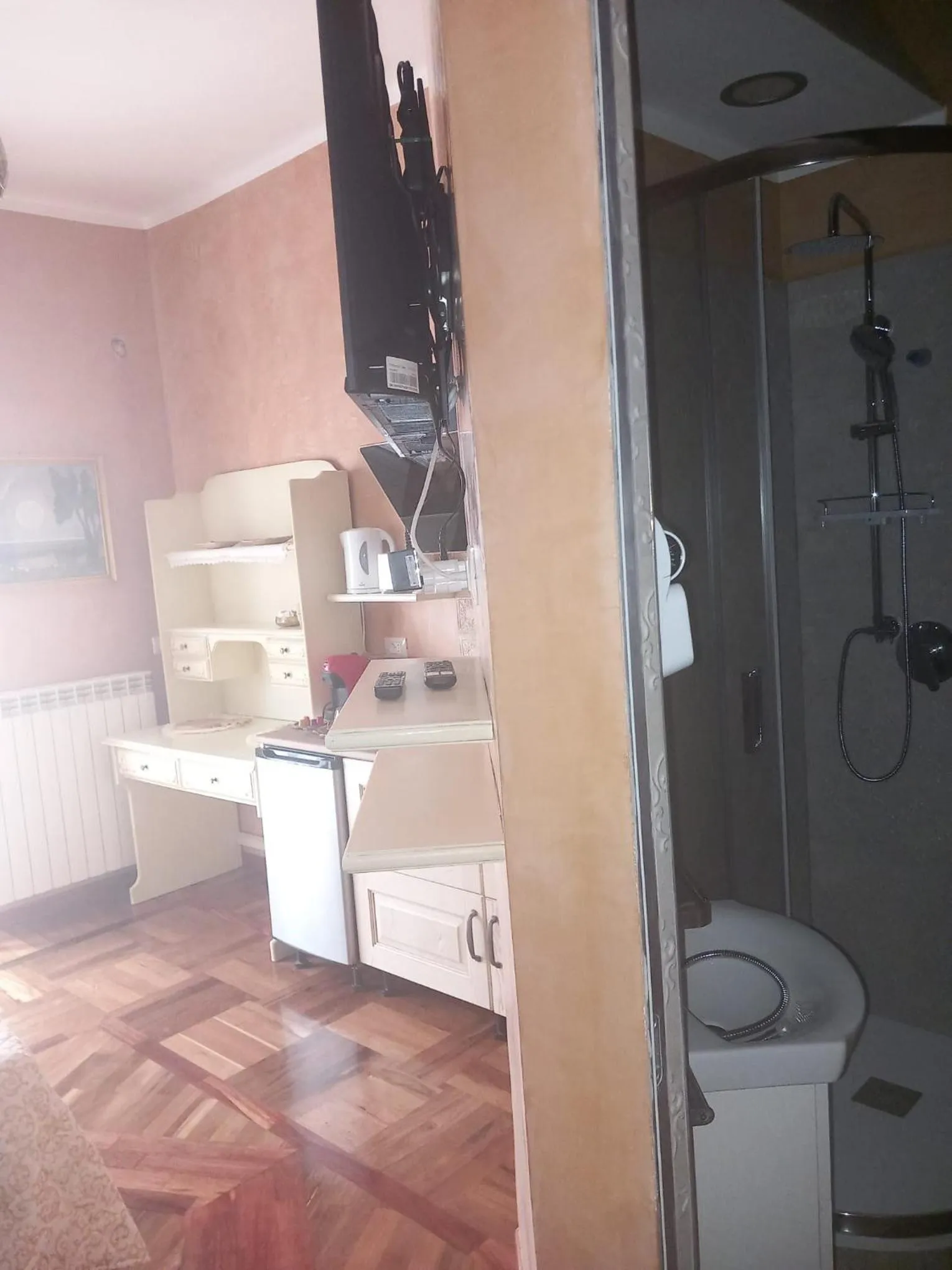 Photo of the whole room in Lussuoso B&B