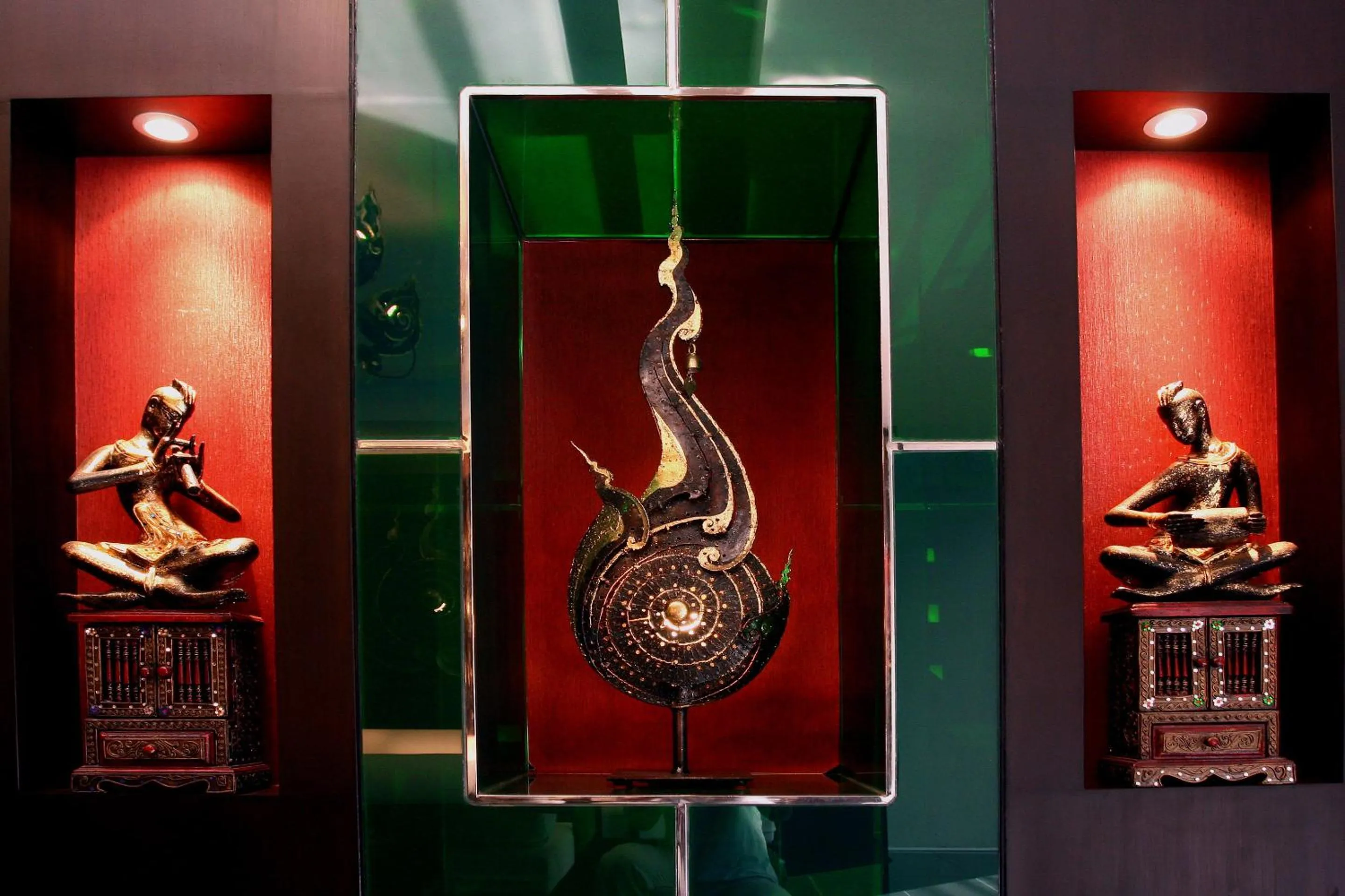 Decorative detail in Mirth Sathorn Hotel