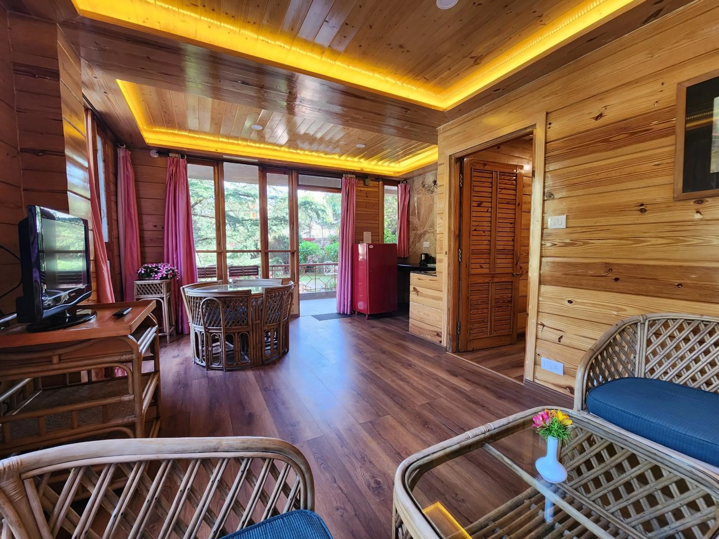 Seating area in The Chalets Naldehra