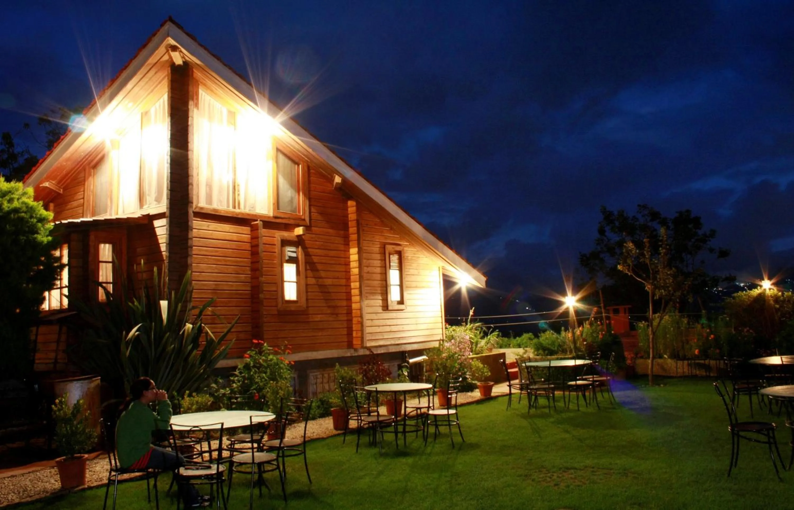 Facade/entrance in The Chalets Naldehra