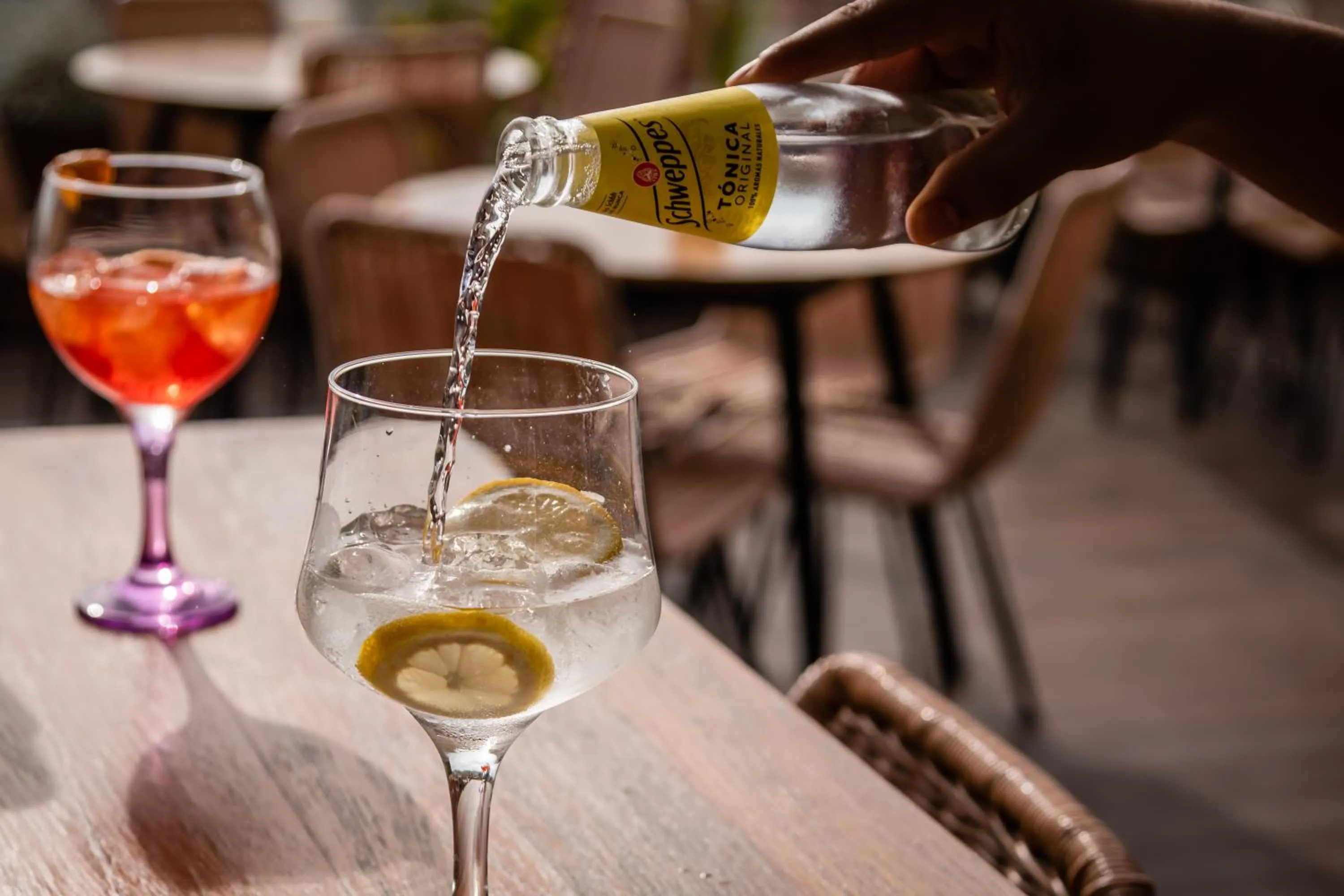 Lounge or bar in Arya Stadium Hotel