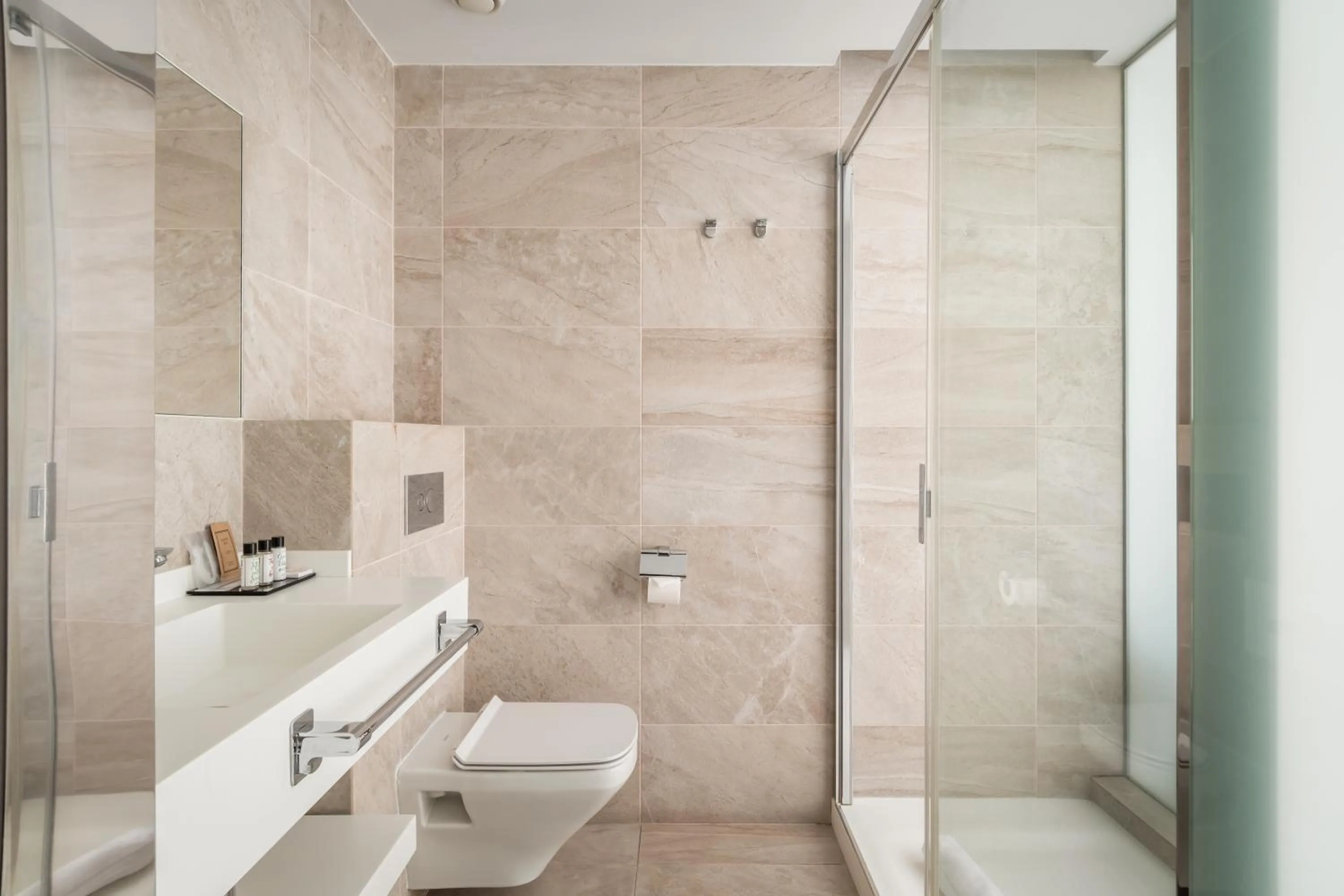 Bathroom in Arya Stadium Hotel