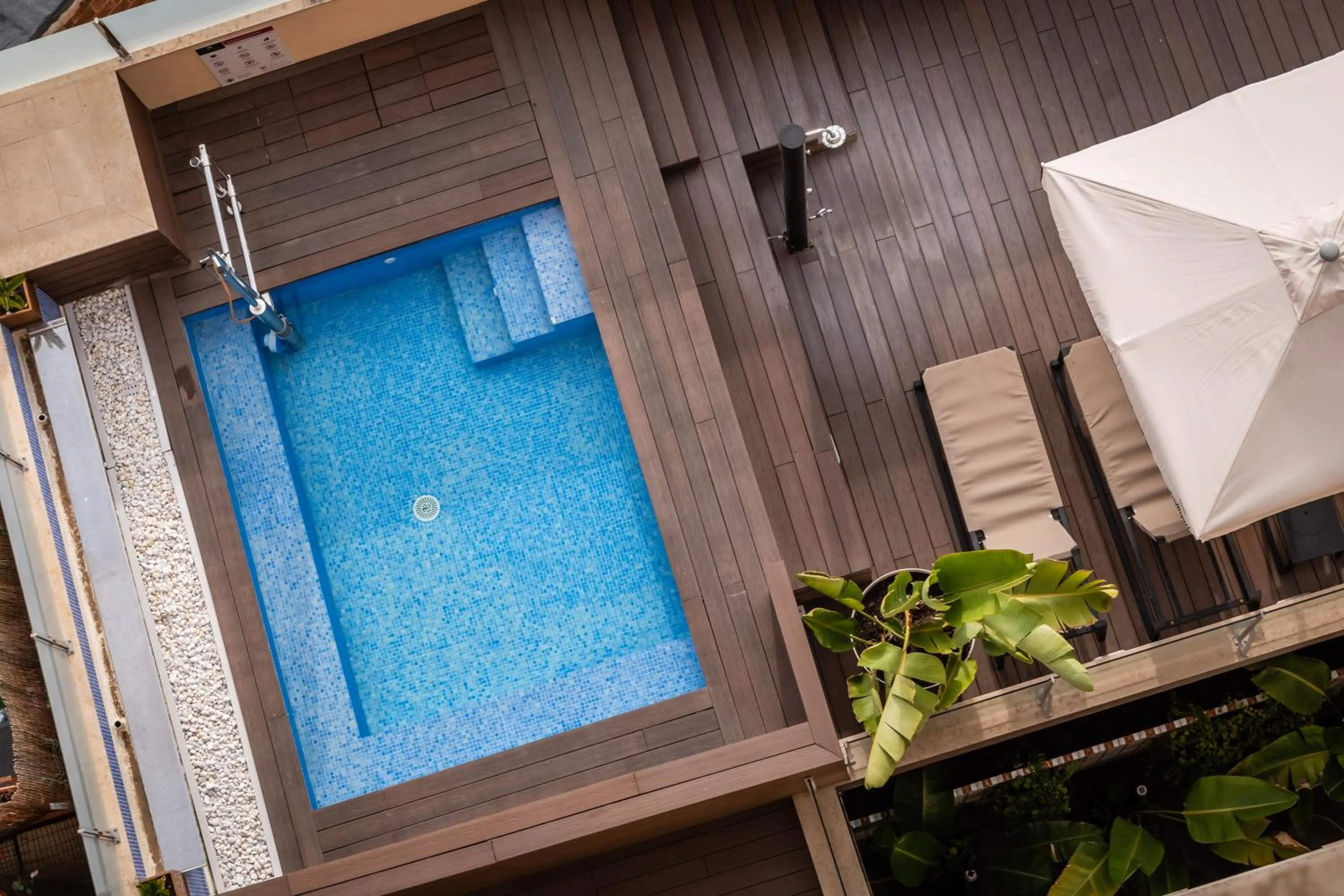 Pool view in Arya Stadium Hotel