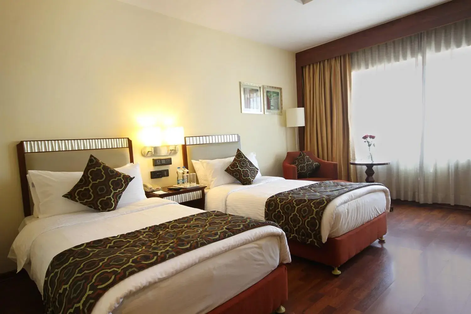 Property building, Bed in Fortune Select JP Cosmos, Bengaluru - Member ITC Hotels' Group Property building, Bed in Fortune Select JP Cosmos, Bengaluru - Member ITC Hotels' Group