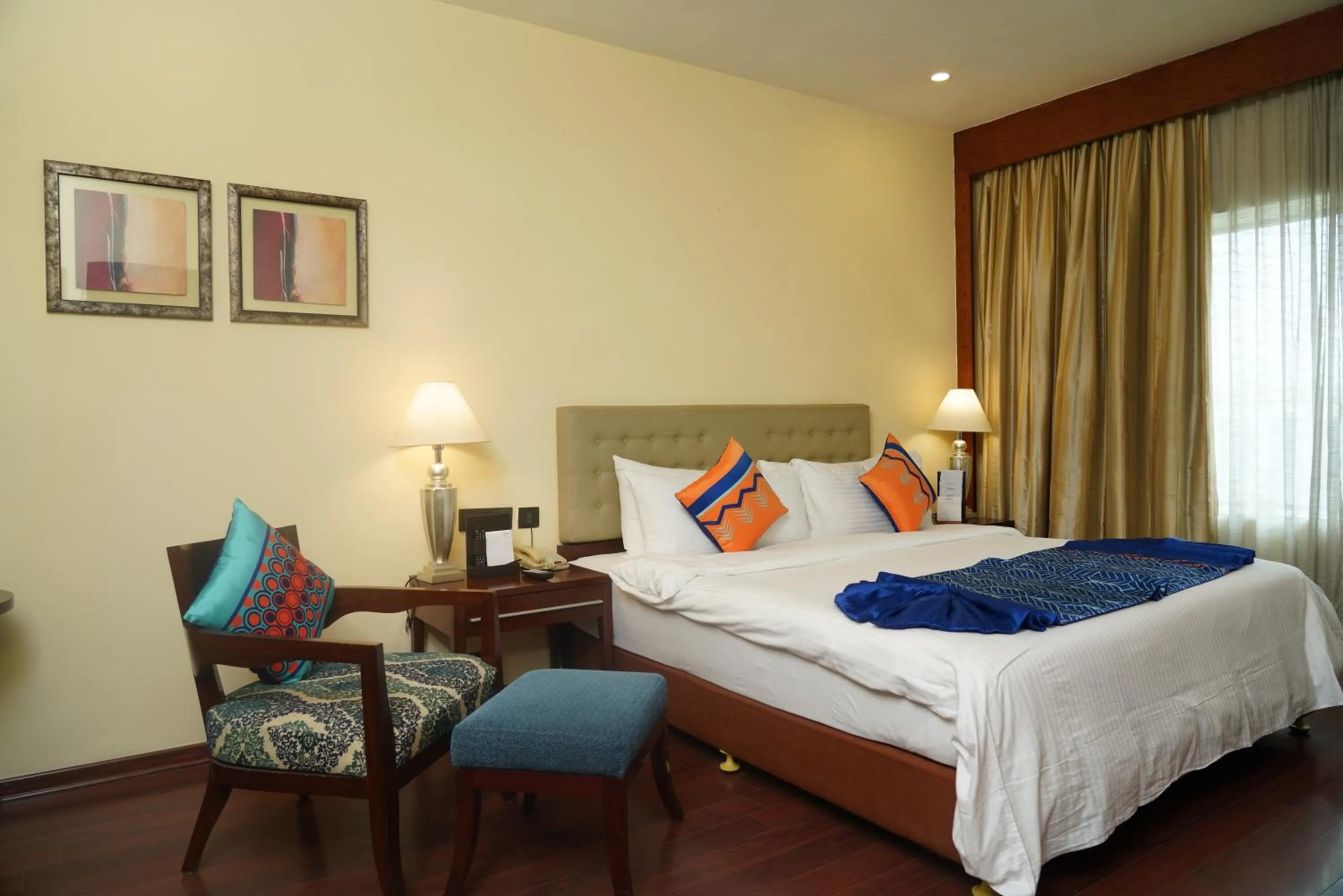 Bed in Fortune Select JP Cosmos, Bengaluru - Member ITC Hotels' Group