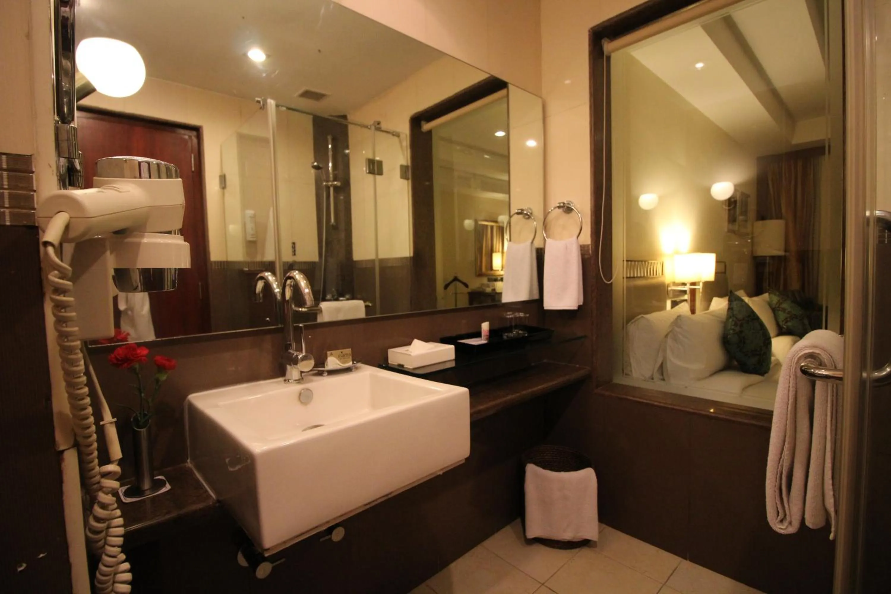 Bathroom in Fortune Select JP Cosmos, Bengaluru - Member ITC Hotels' Group